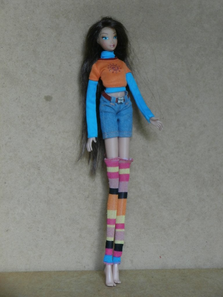 Hi Glamm Giochi Preziosi SPA doll lang haar benen Barbie pop, Verzamelen, Ophalen of Verzenden, Gebruikt, Pop