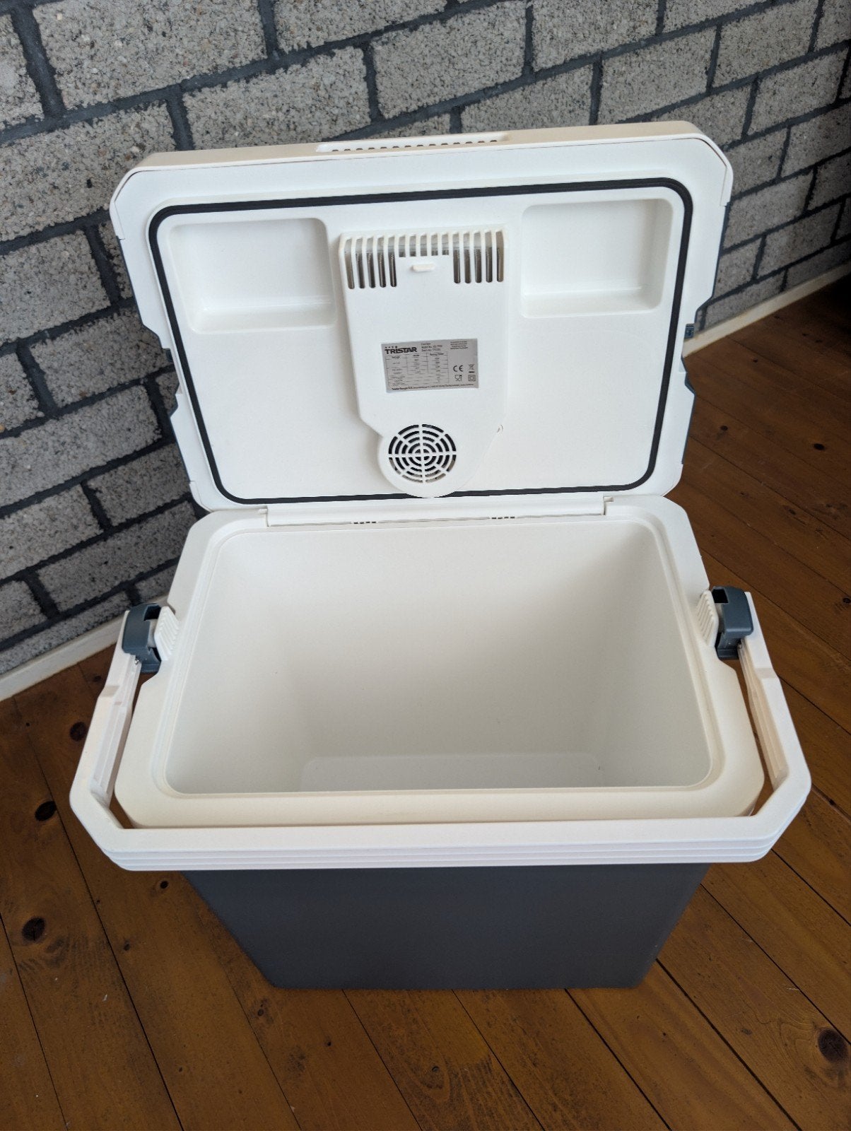 Tristar KB-7532 elektrische koelbox 26L – 12V & 230V, Ophalen, Zo goed als nieuw, Elektrisch