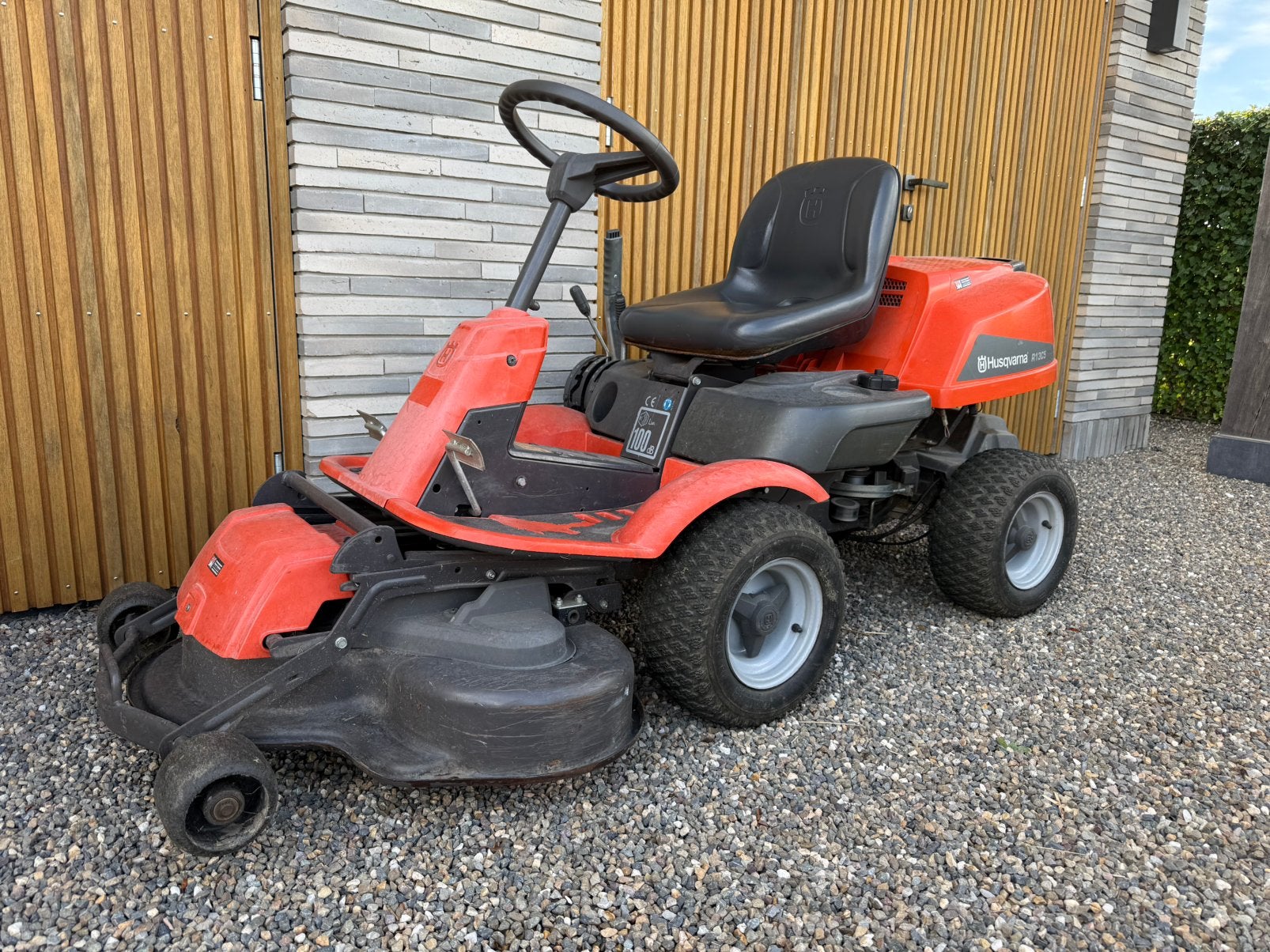 Husqvarna R13C5 zitmaaier, Ophalen, Gebruikt, Versnellingen