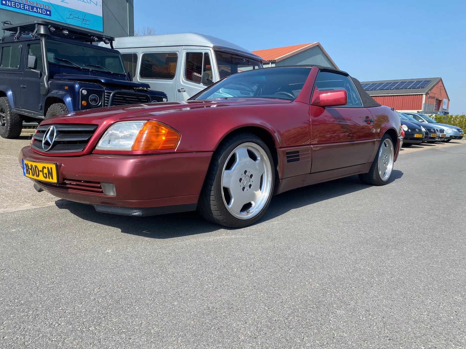 Mercedes-Benz cabrio 300SL 1991 met hardtop, Automaat, Achterwielaandrijving, Zwart, 2995 cc