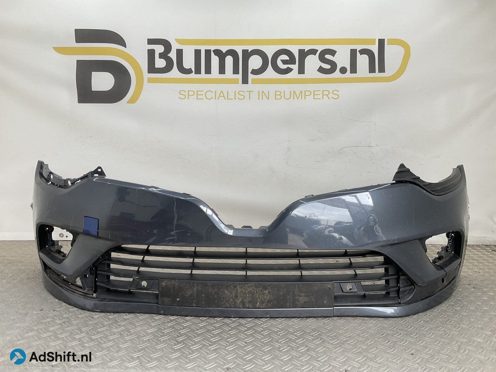 Bumper Renault Clio 4 Facelift 16-19 620221630R Voorbumper F, Auto-onderdelen, Carrosserie en Plaatwerk, Bumper