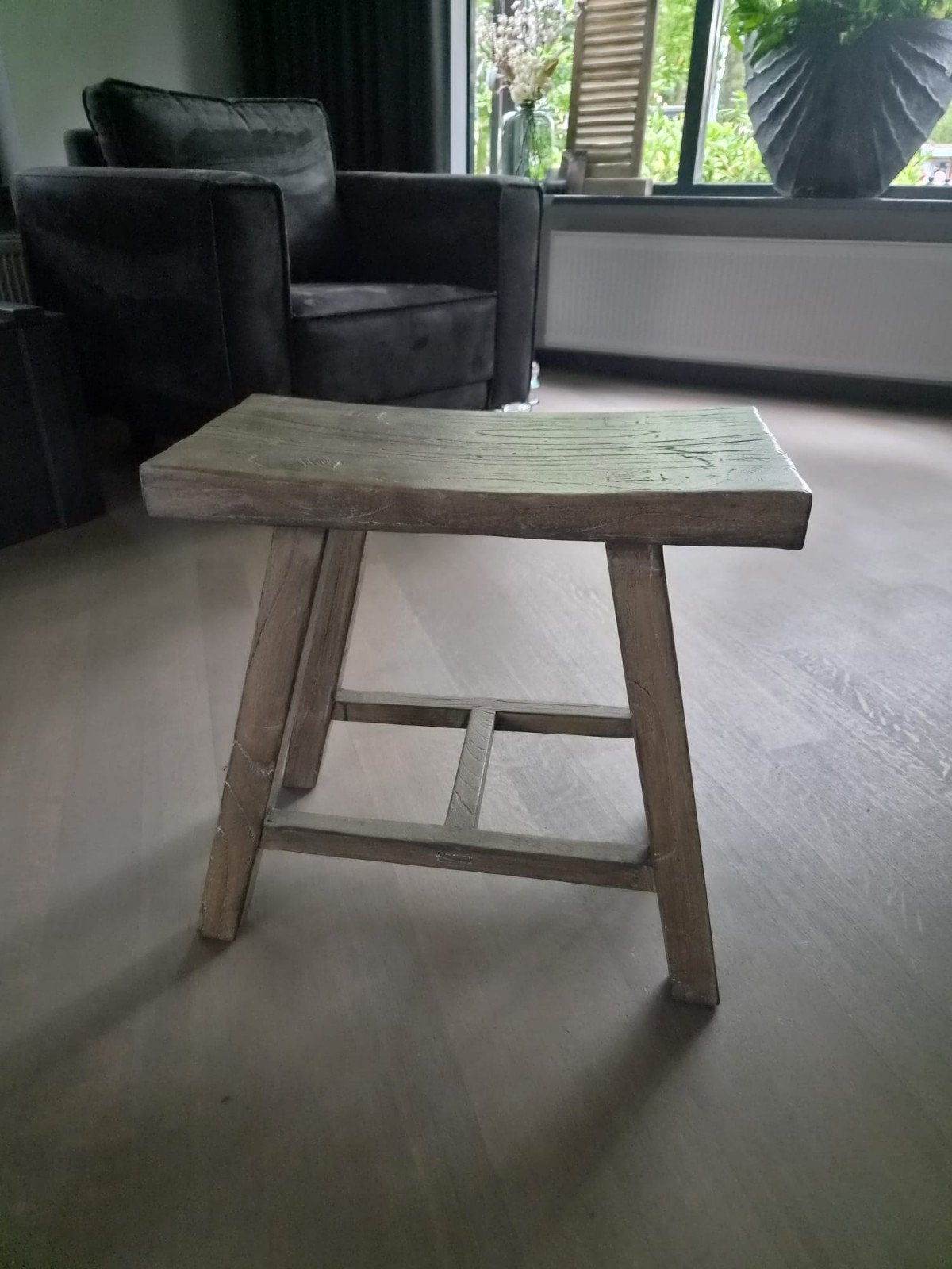 Houten krukje - Rustiek en veelzijdig, Ophalen, Gebruikt, Hout