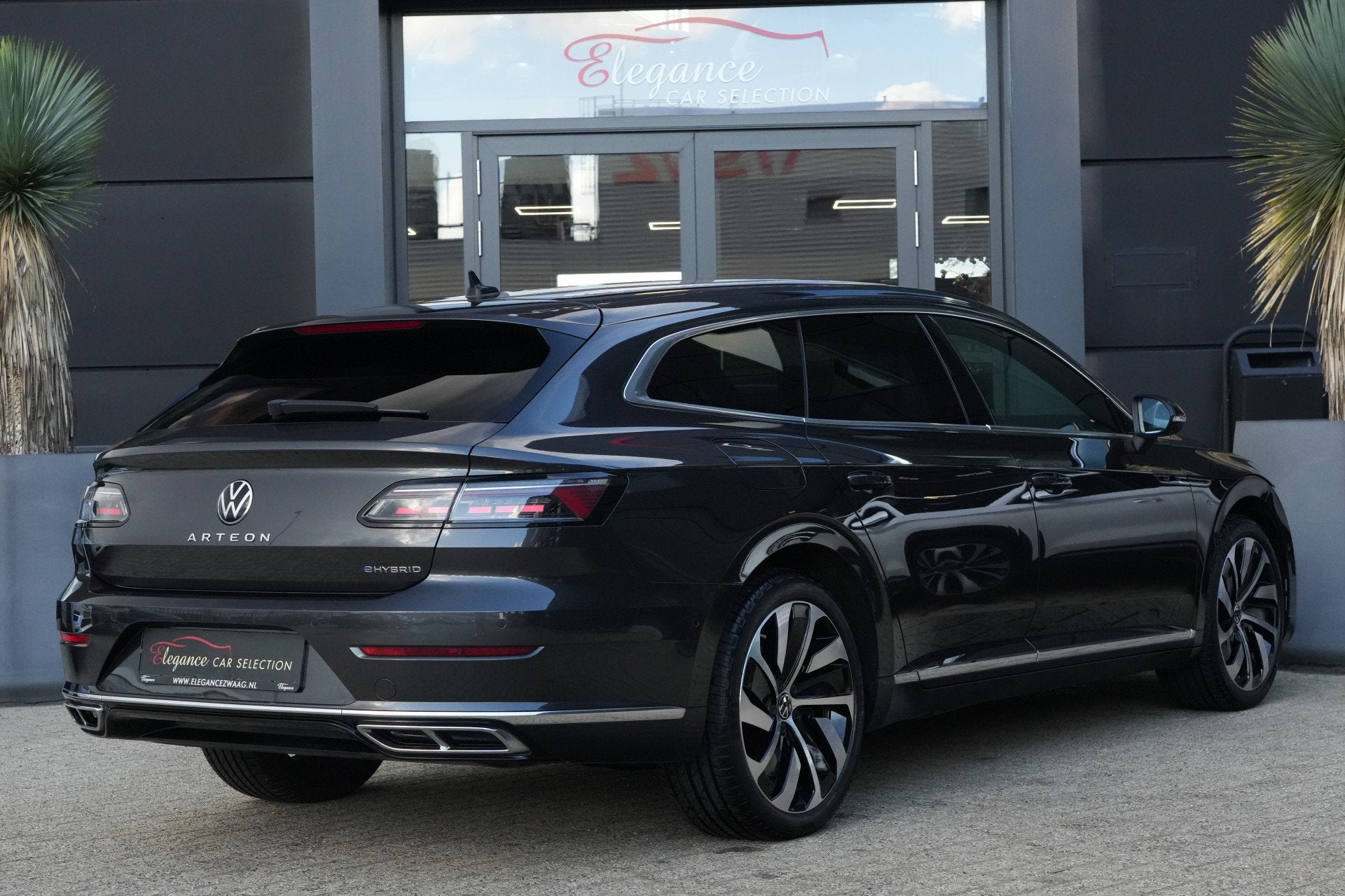 Volkswagen Arteon Shooting Brake 1.4 TSI eHybrid R-Line Busi, Auto's, Arteon, Gebruikt, Zwart, Hybride Elektrisch/Benzine