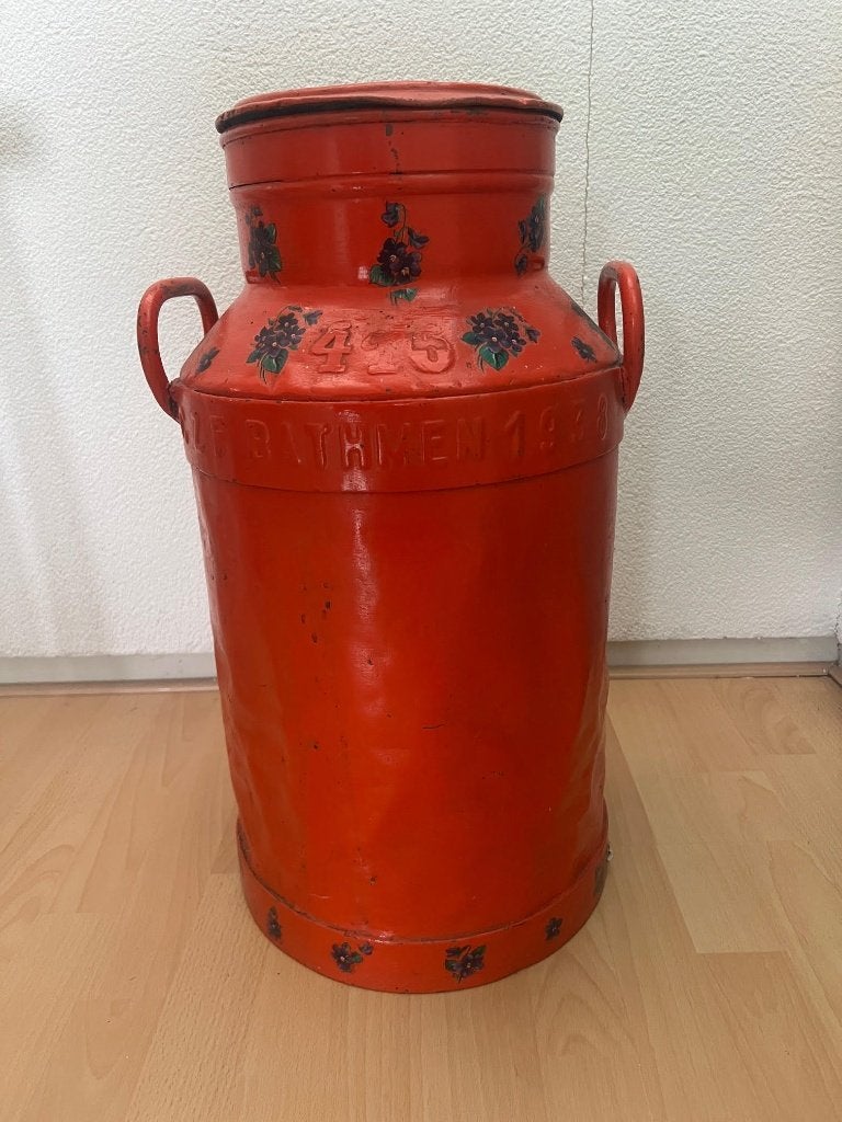 Antieke melkbus handgeschilderd uit 1938, Ophalen