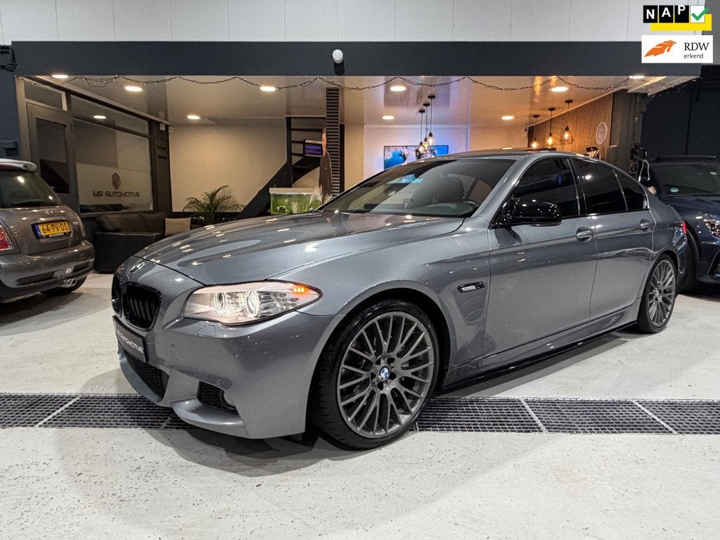 BMW 5-serie 535i M-Sport|High Executive|Schuifdak|Memory|Tre, Auto's, BMW, Bedrijf, Te koop, 5-Serie, ABS, Adaptive Cruise Control