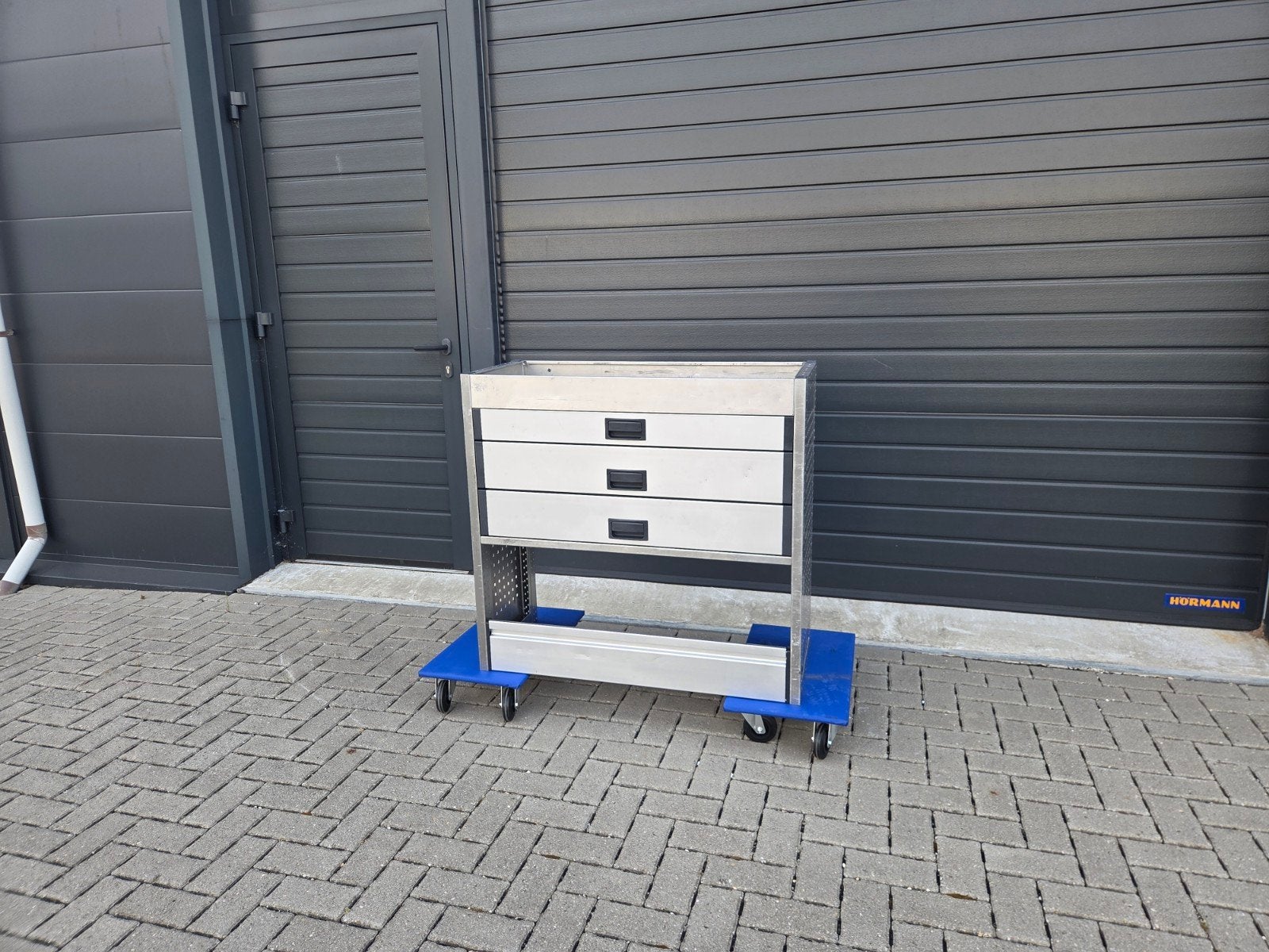 Aluca bedrijfswagen inrichting bedrijfswageninrichting

Afme, Ophalen