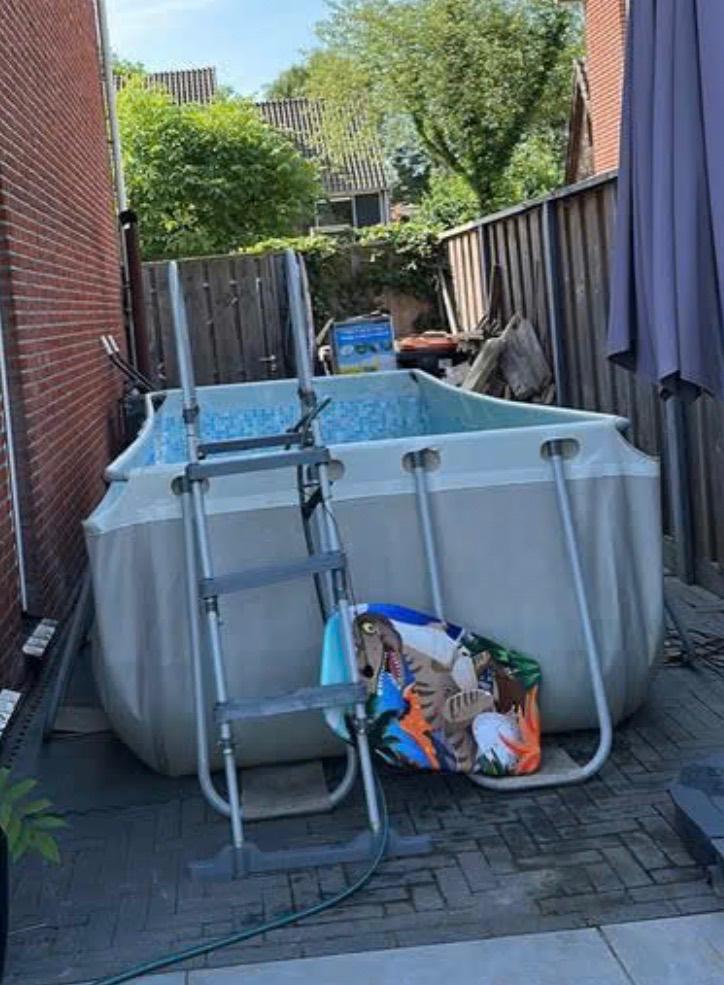 Intex zwembad compleet met pomp trap filters tegels, Ophalen, 200 tot 300 cm, 80 tot 120 cm, Zo goed als nieuw