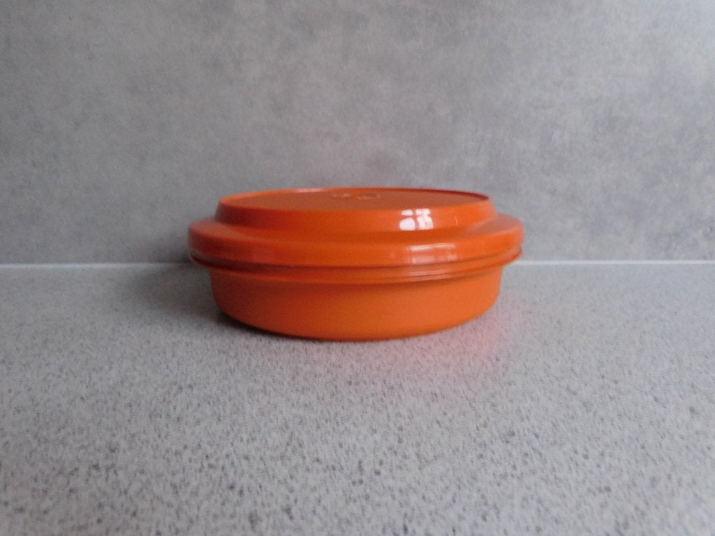 Tupperware Oriental Bowl Oranje - 20 cm, Gebruikt, Oranje, Ophalen of Verzenden, Bak of Kom