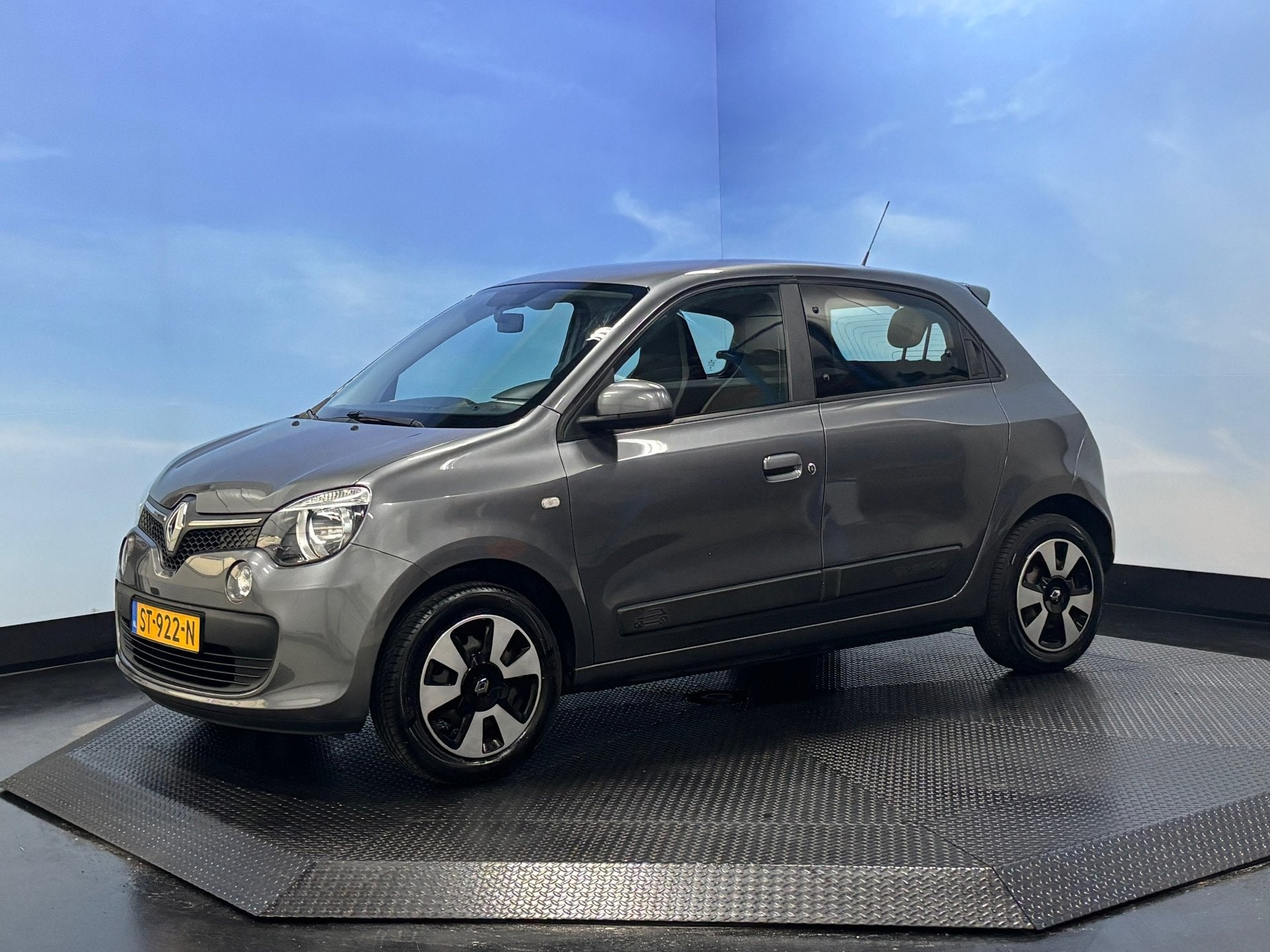 Renault Twingo 1.0 SCe Authentique Airco, Gebruikt, Euro 6, 840 kg, 4 stoelen