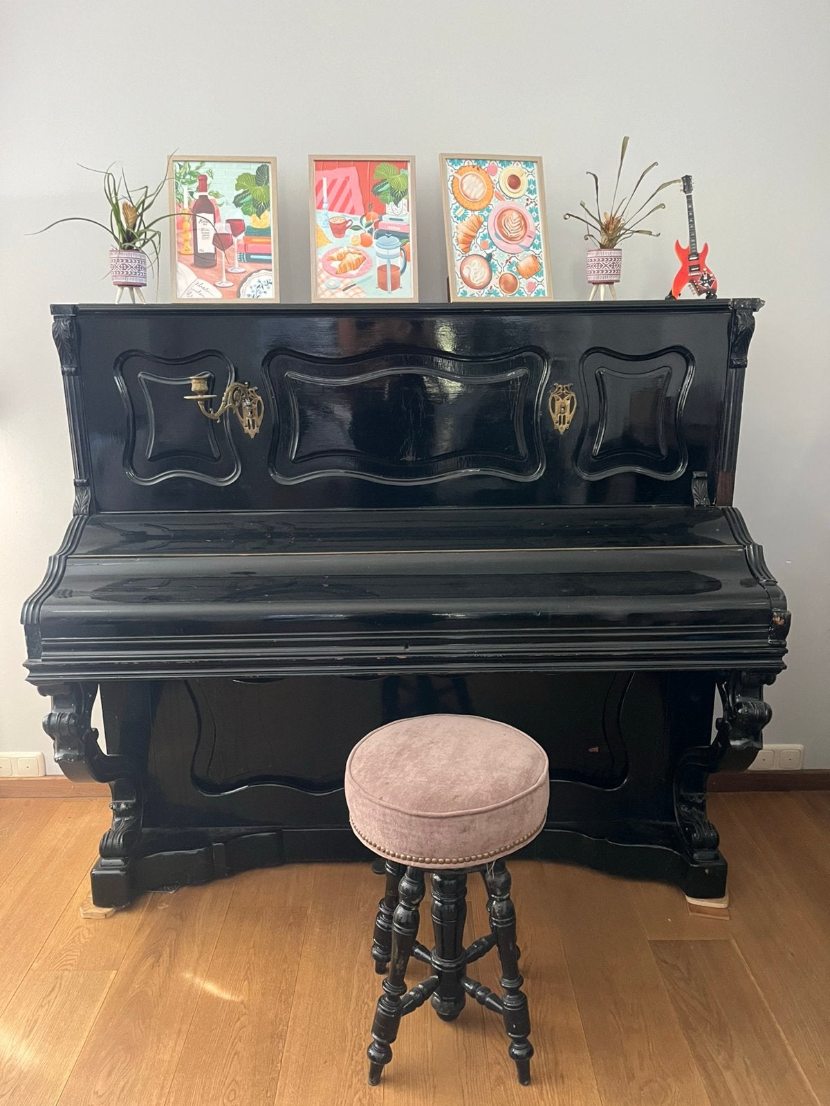 Antieke piano, gratis ophalen!, Ophalen, Gebruikt, Zwart, Piano