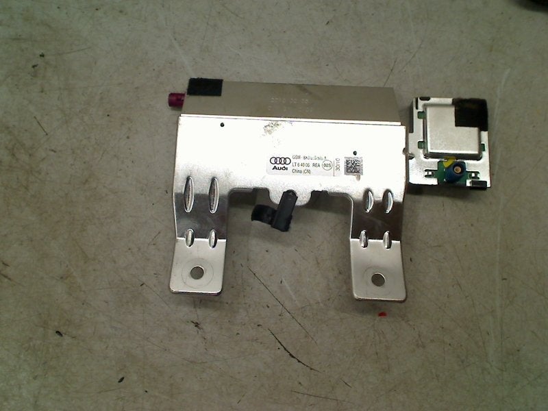 Antenne Voor Navigatie En Telefoon A1 Sportback (8XA/8XF), Auto-onderdelen, Gebruikt, Auto-Union-Straße  1, Ingolstadt 85057, , Duitsland