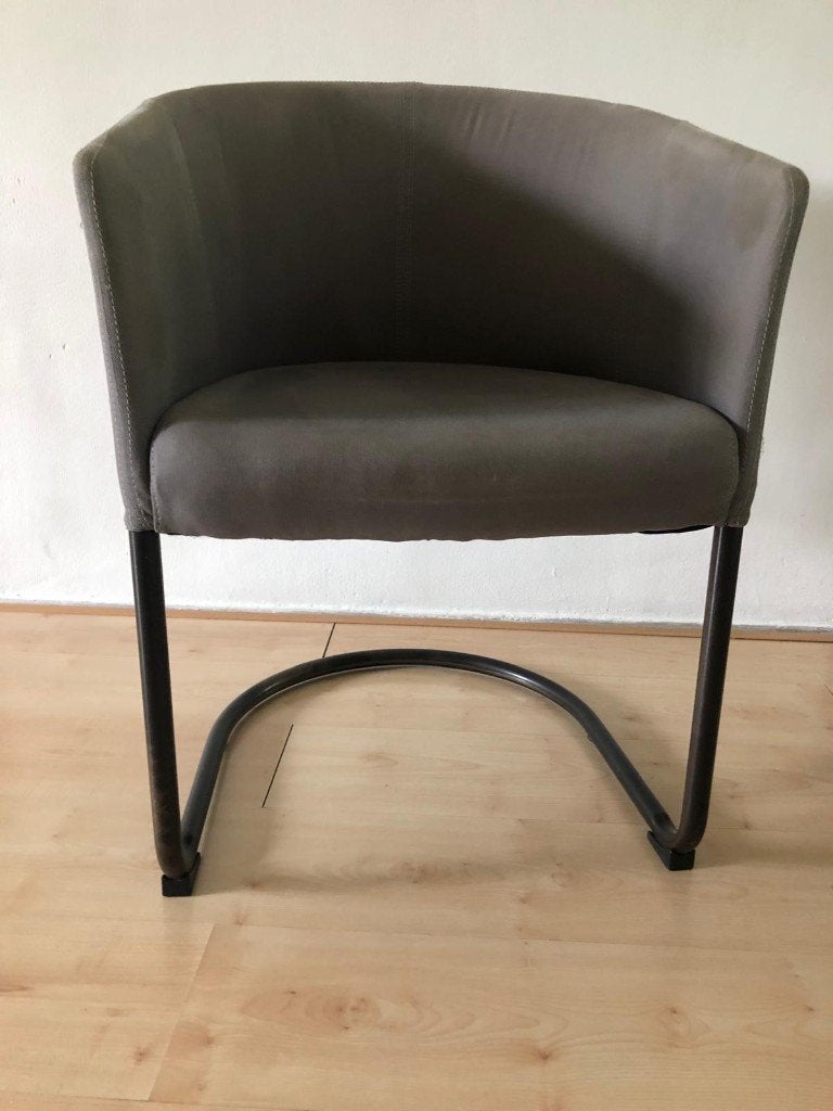Vier grijze eetkamer stoelen modern, Ophalen, Gebruikt, Modern, 4 tot 6 stoelen
