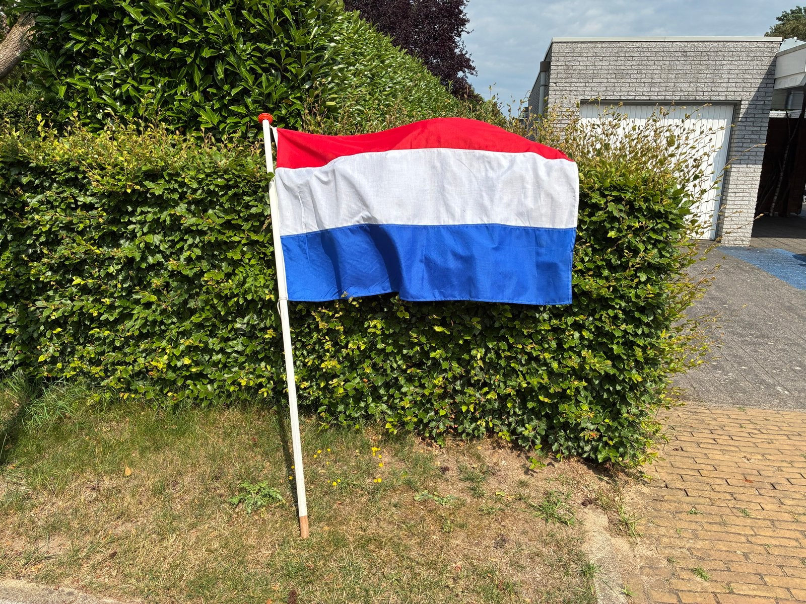 Nederlandse vlag met mast, Ophalen, Zo goed als nieuw