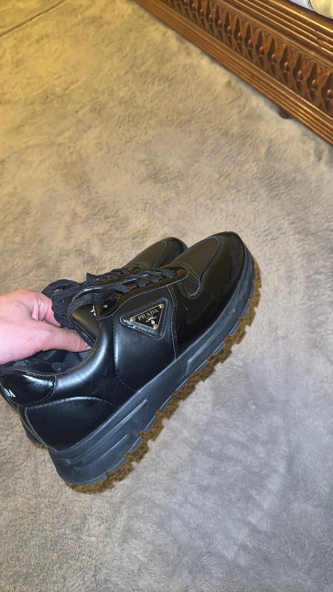 Prada schoenen nette  maartje 44, Ophalen of Verzenden, Zo goed als nieuw, Zwart
