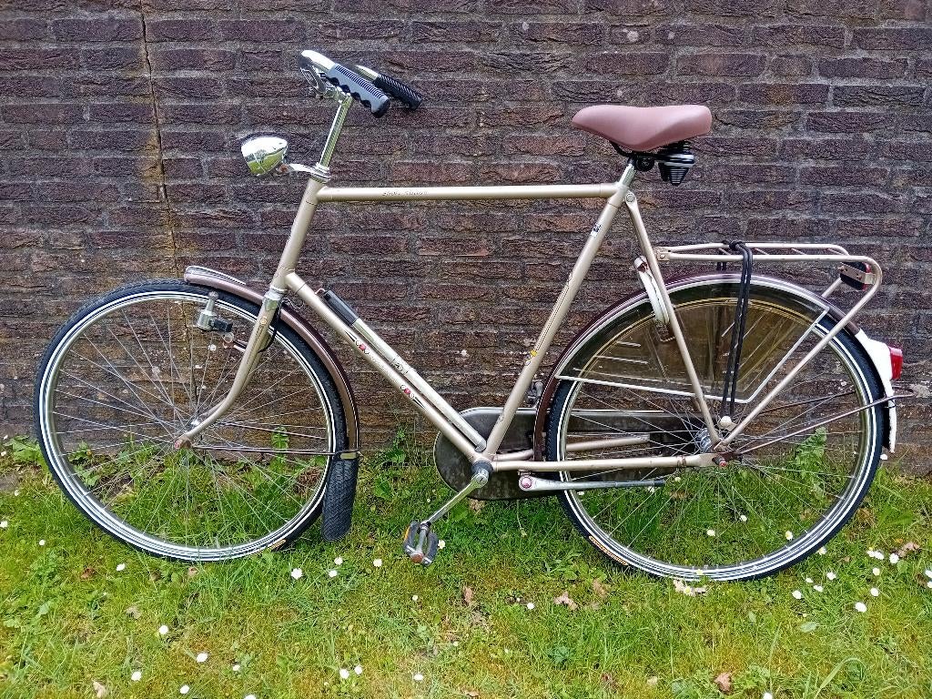 Klassieke Gazelle hoge herenfiets met terugtrapnaaf, Fietsen en Brommers, Ophalen, Terugtraprem, Gebruikt, 65 cm of meer