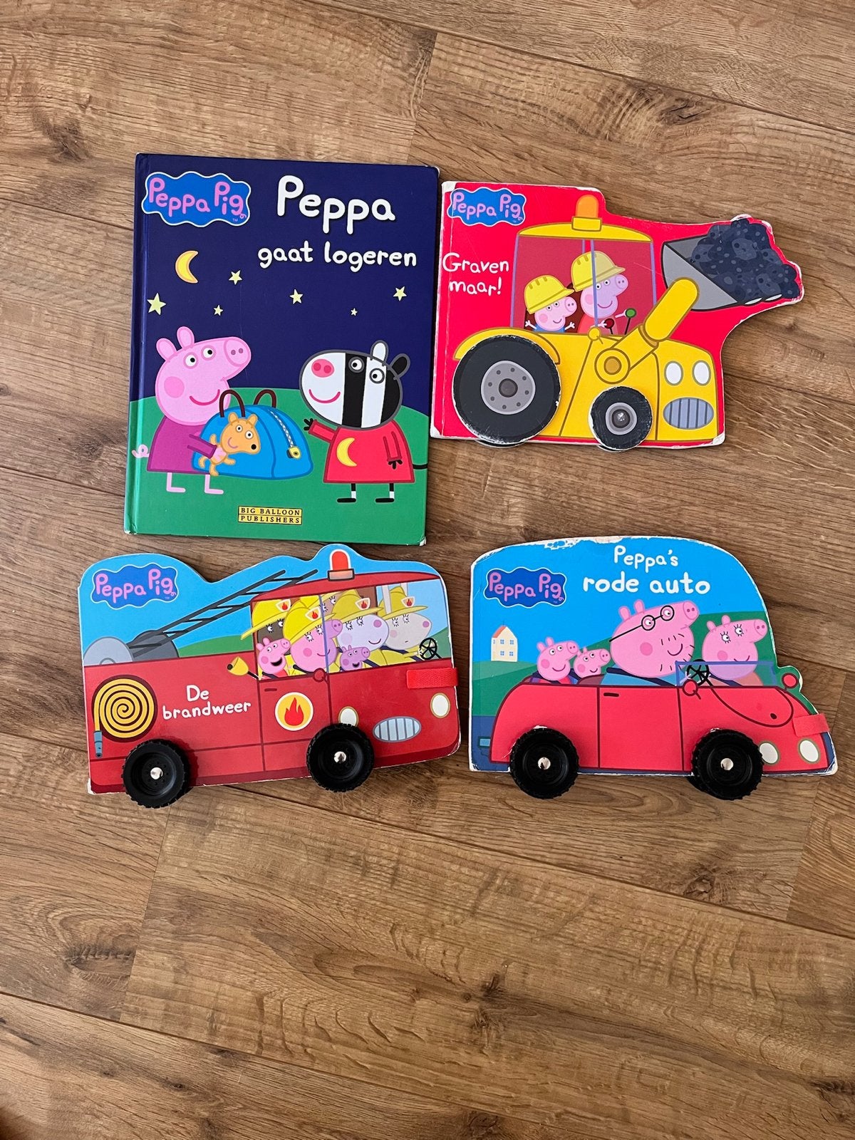 Peppa Pig Boekenset: Logeren, Graven, Brandweer & Auto, Gelezen, Jongen of Meisje, Ophalen of Verzenden, Voorleesboek