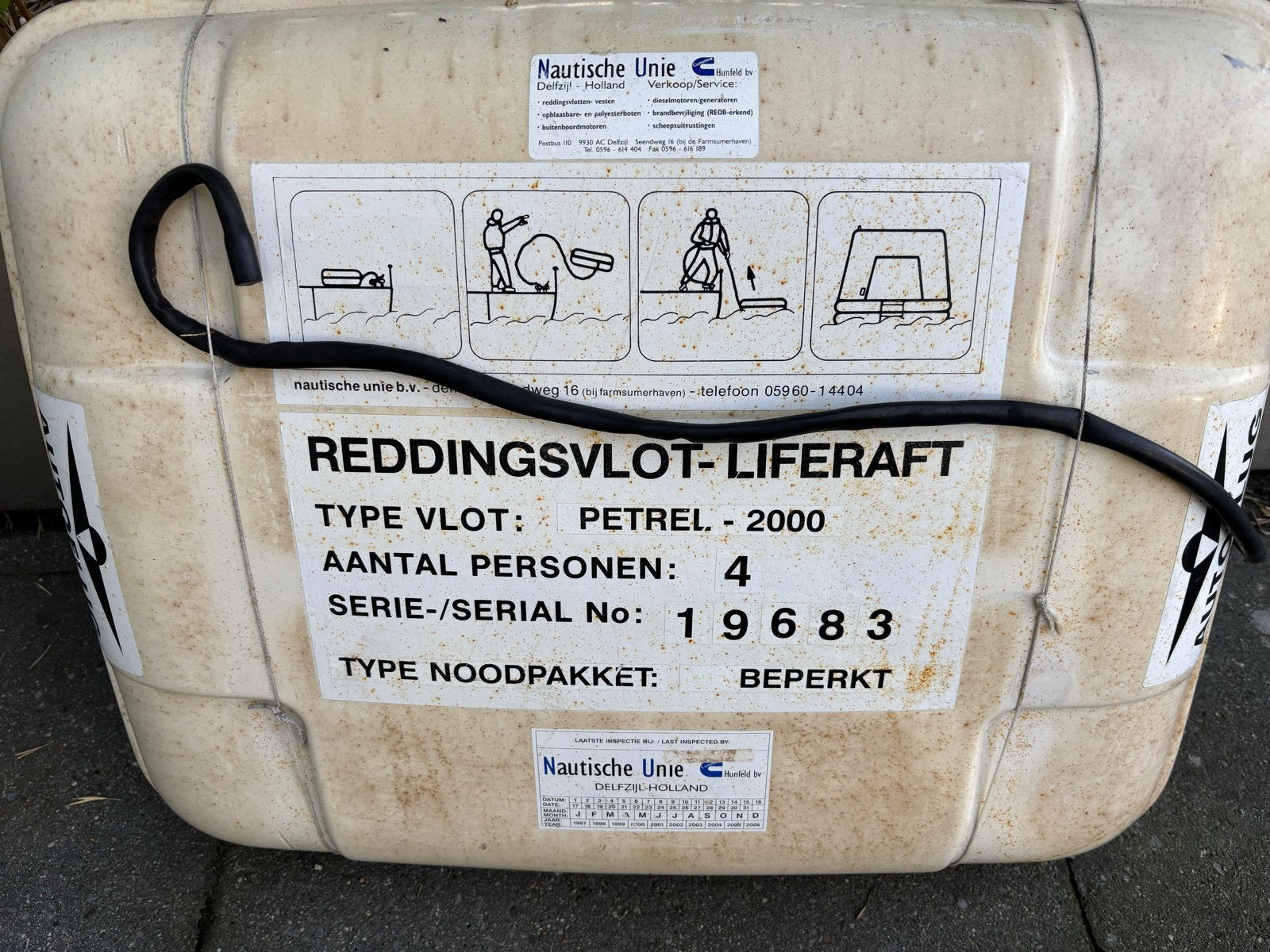 Reddingsvlot Petrel - 2000 voor 4 personen, Verzenden, Gebruikt