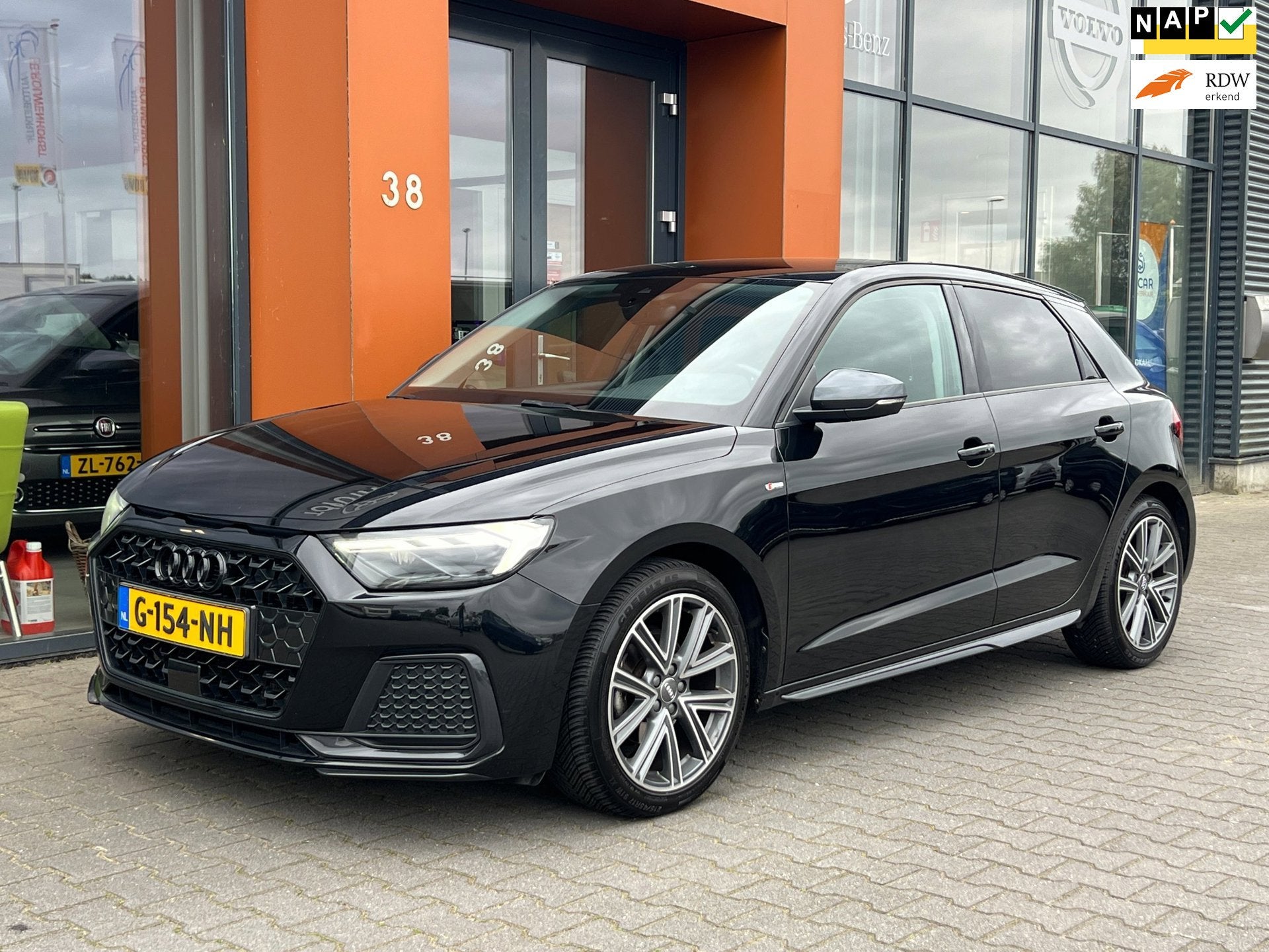 Audi A1 Sportback 30TFSI epic 116PK|LED|Carplay|Cruise|APK28, Voorwielaandrijving, Dealer onderhouden, Euro 6, 116 pk