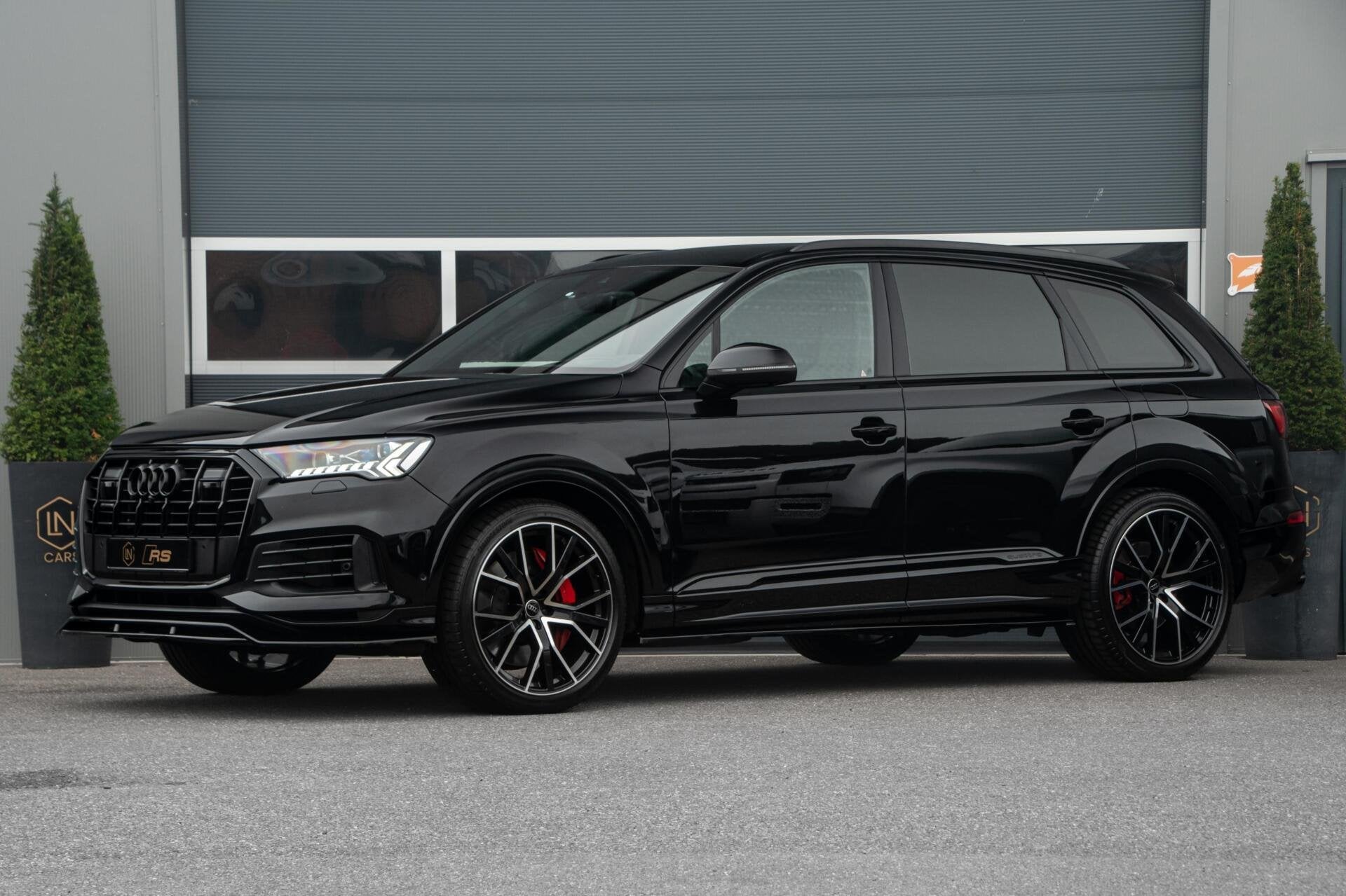 Audi Q7 55 TFSIe quattro Pro S-line|DAB|HUD|sfeerverlichting, Auto's, Automaat, Dealer onderhouden, Gebruikt, 2995 cc