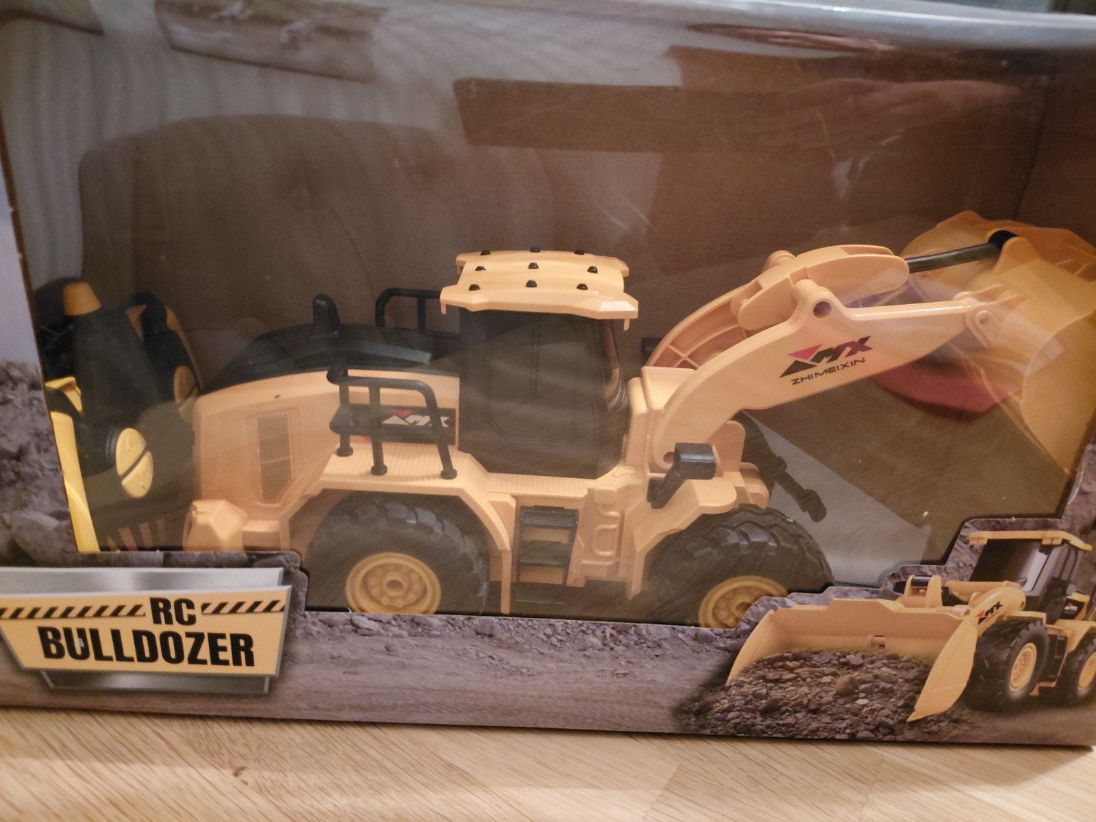 afstandbestuurbare bulldozer, Ophalen of Verzenden, Zo goed als nieuw