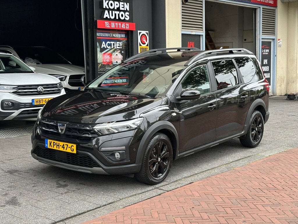 Dacia Jogger 1.0 TCe 110 Expression 7 Pers Navi Camera Carpl
