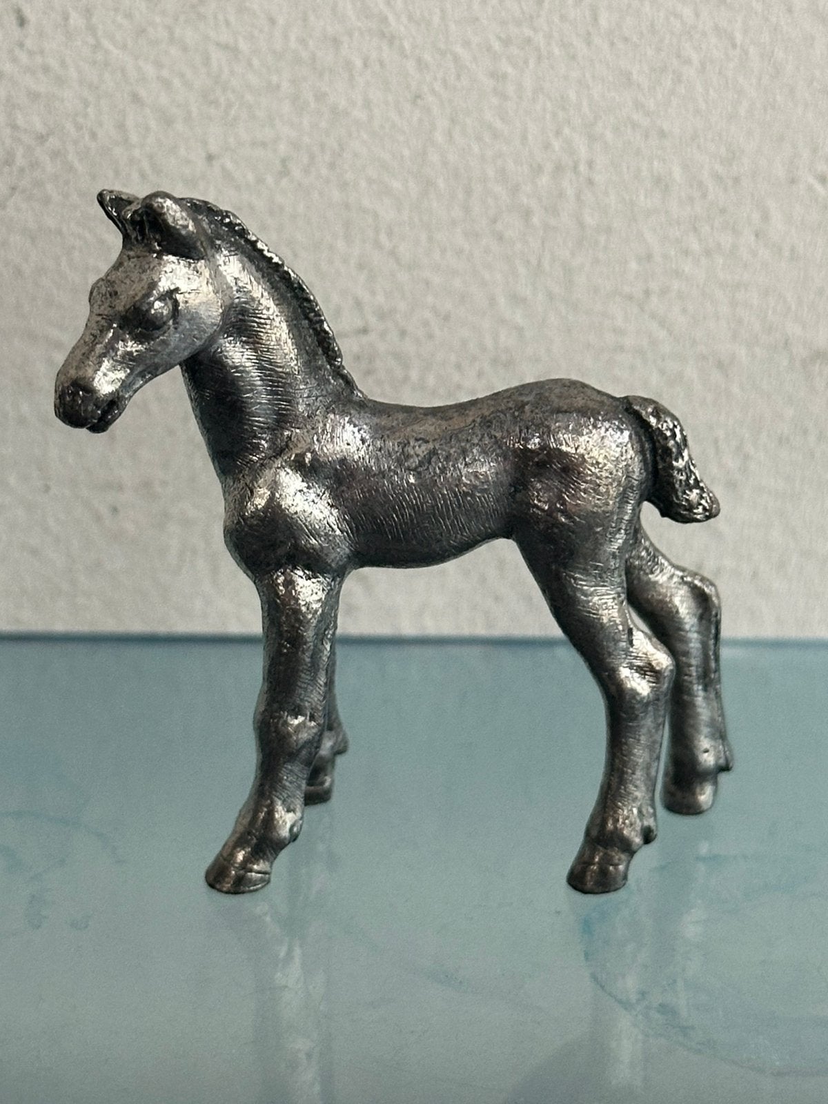 Oud Verzilverd miniatuur beeldje Veulen / paardje, Ophalen of Verzenden, Gebruikt, Dier