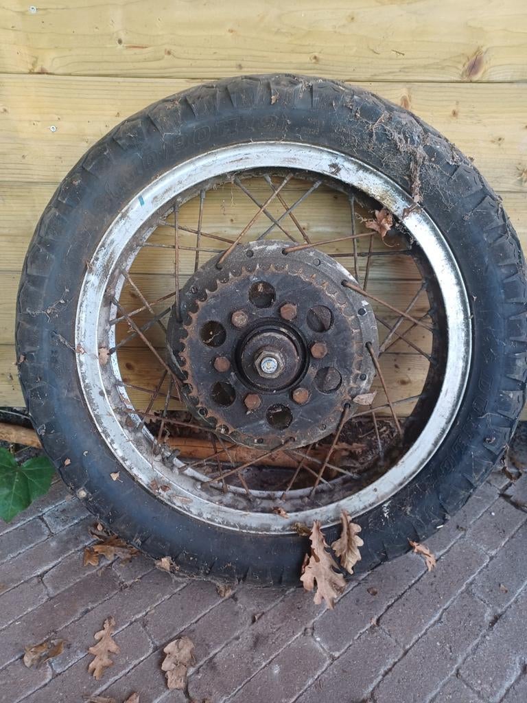 Yamaha TX 750 XS650 achterwiel, Ophalen