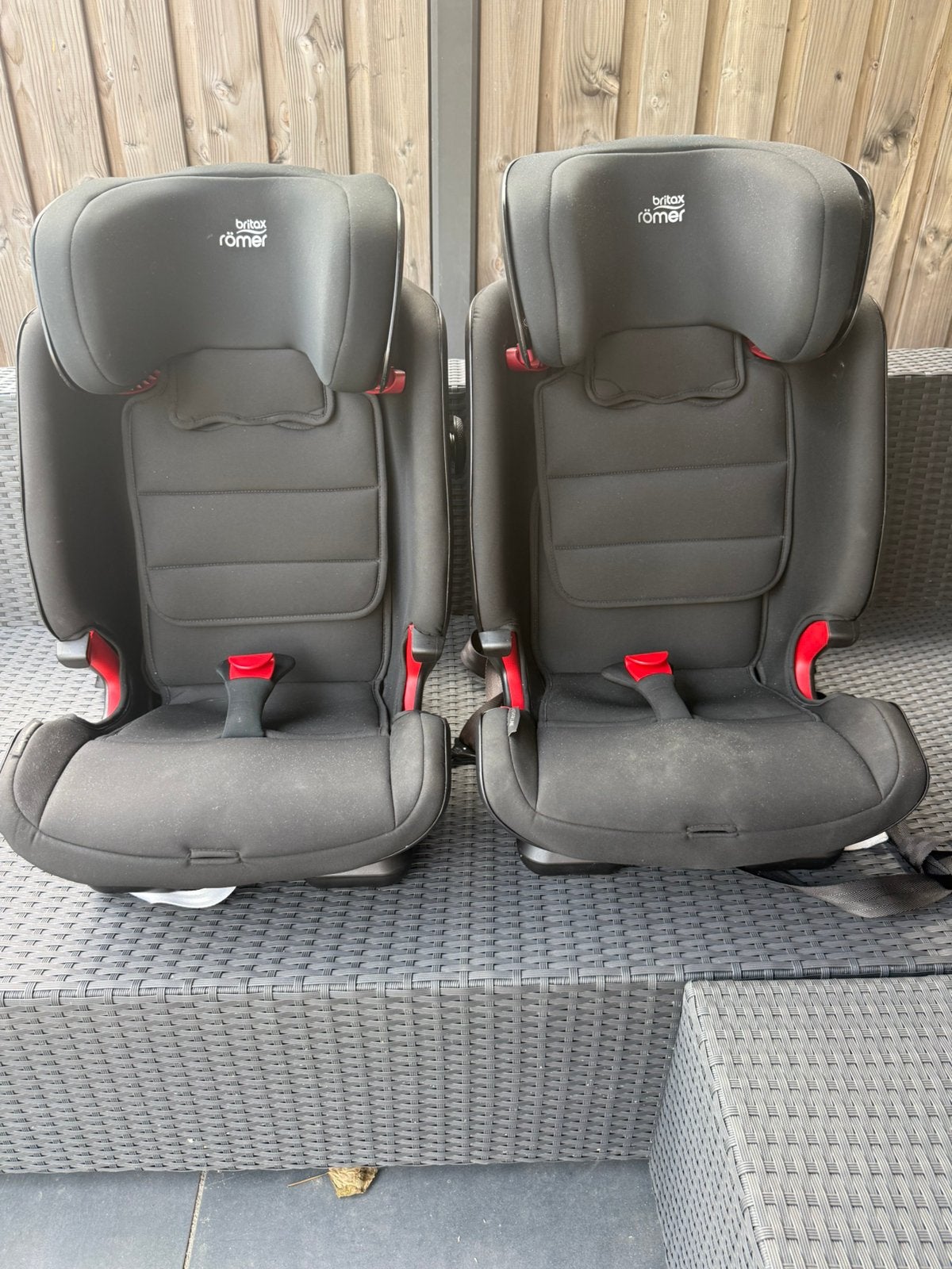 2x Britax Romer Advansafix IV R kleur zwart te koop, Ophalen, Romer, Verstelbare rugleuning, 15 t/m 36 kg