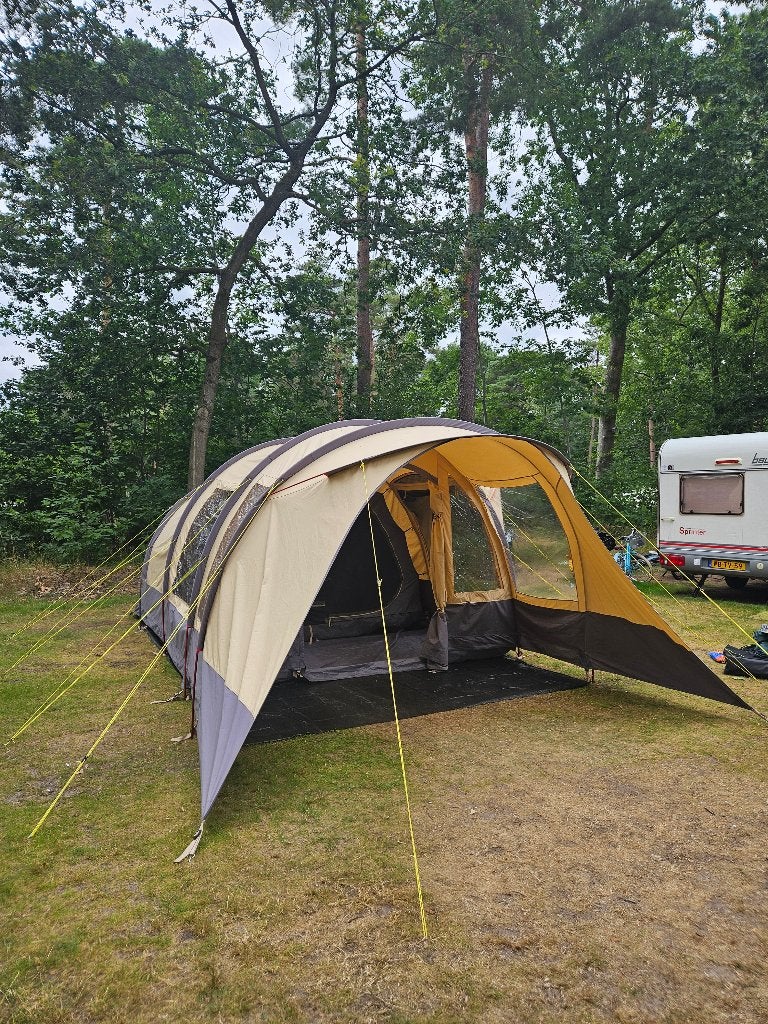 4 pers polykatoen tent (Eurotrail) slechts 3 weken gebruikt!, Ophalen, Zo goed als nieuw, Tot en met 4