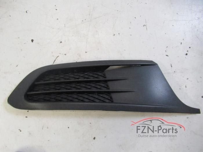 VW Jetta 5C Inleg Voorbumper Rechts, Ophalen of Verzenden, Gebruikt, Voor, Bumper