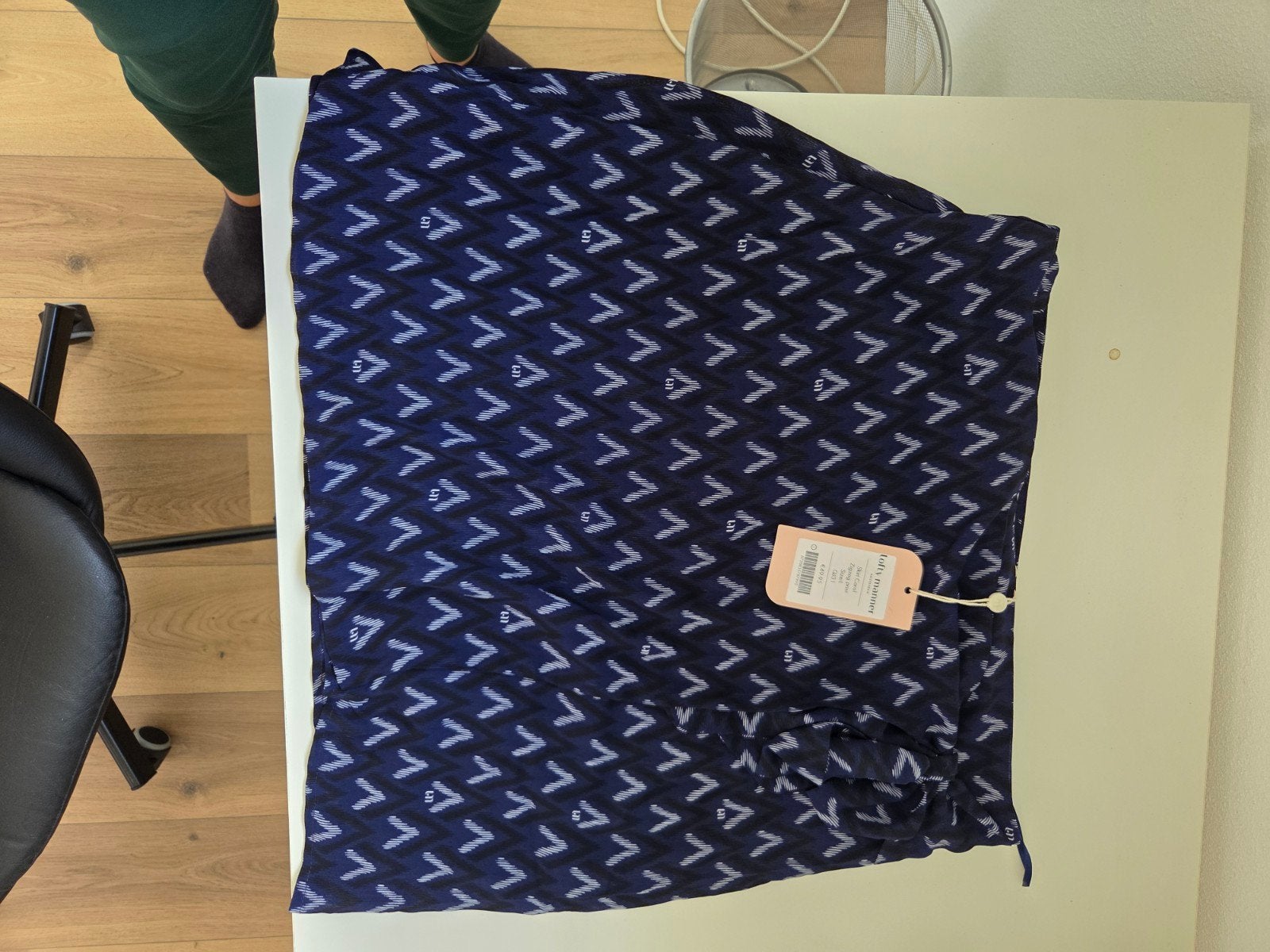 Donkerblauwe rok met patroon, Maat 38/40 (M), Blauw, Nieuw, Ophalen of Verzenden