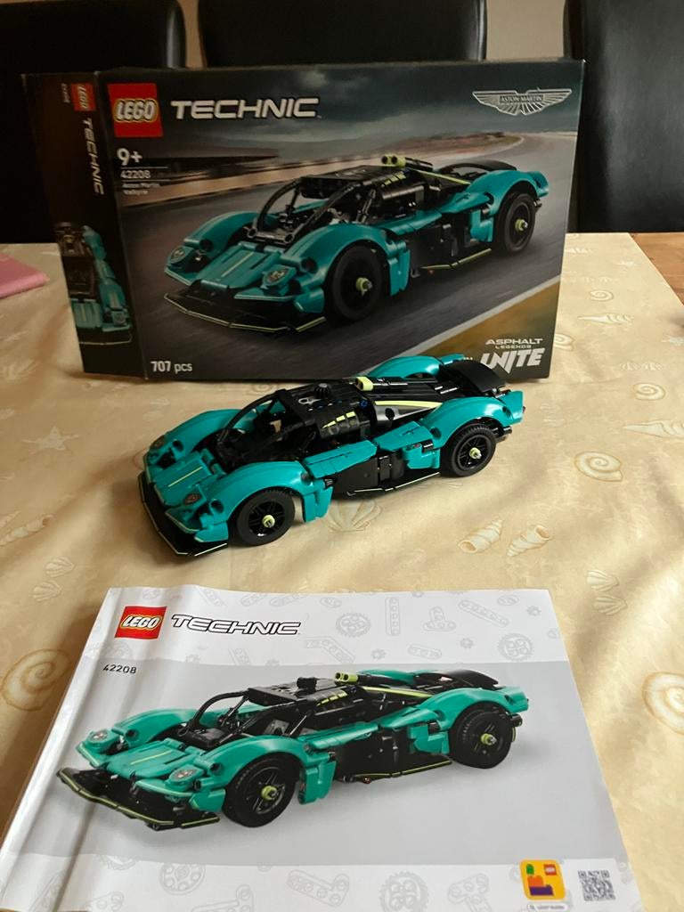 Lego Technic Aston Martin Valkyrie 42208, Ophalen, Lego, Zo goed als nieuw, Complete set