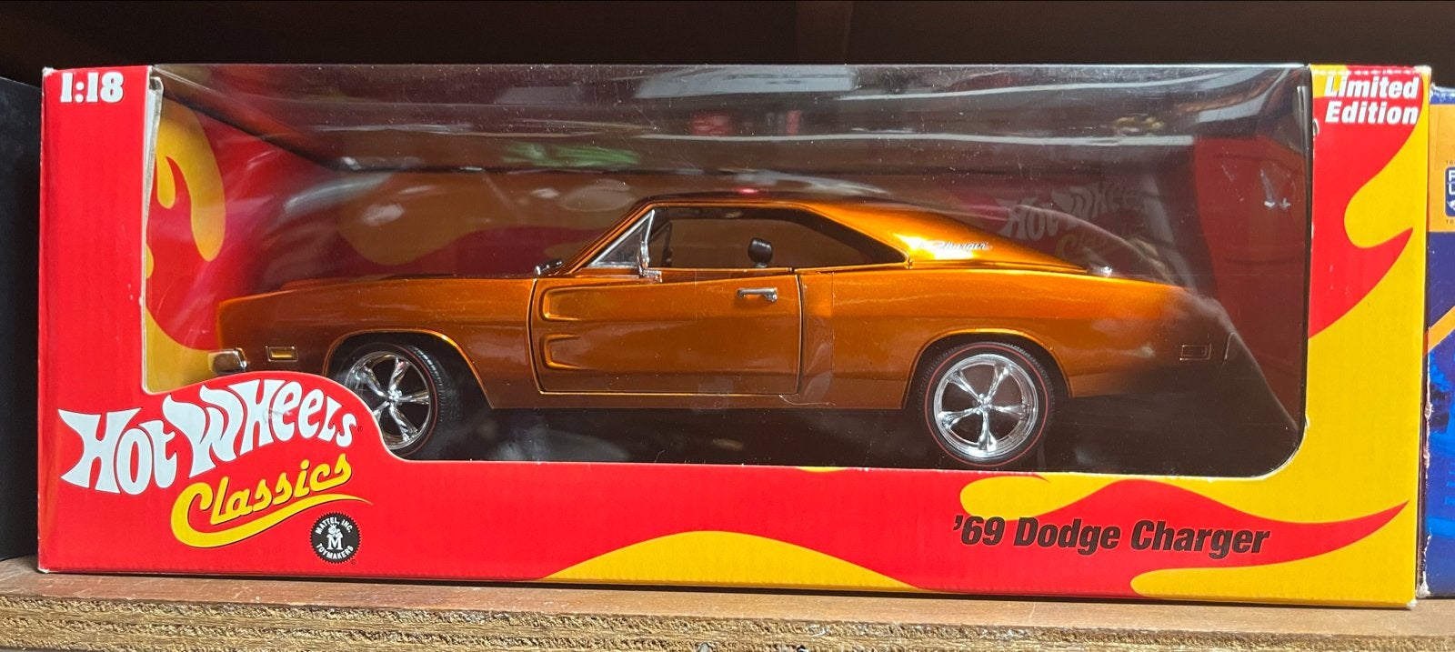 Hot Wheels Classics '69 Dodge Charger 1:18 Burnt Oranje, Hobby en Vrije tijd, Ophalen of Verzenden, Nieuw, Auto, Hot Wheels