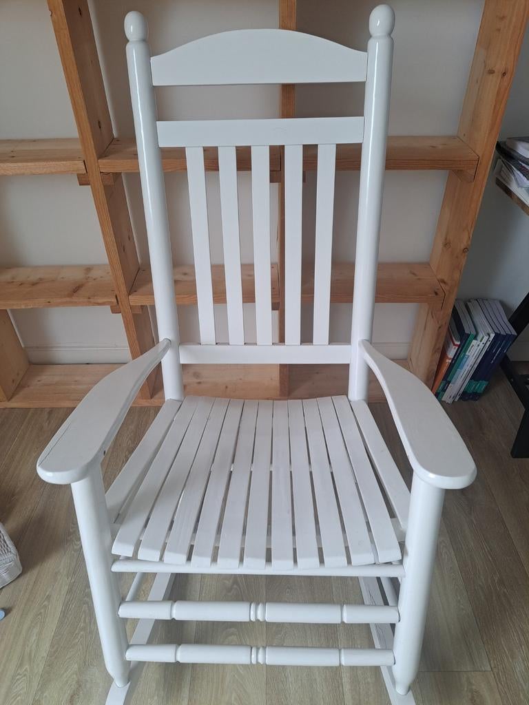 Witte schommelstoel, Kinderen en Baby's, Kinderkamer | Tafels en Stoelen, Ophalen, Gebruikt, Stoel(en)