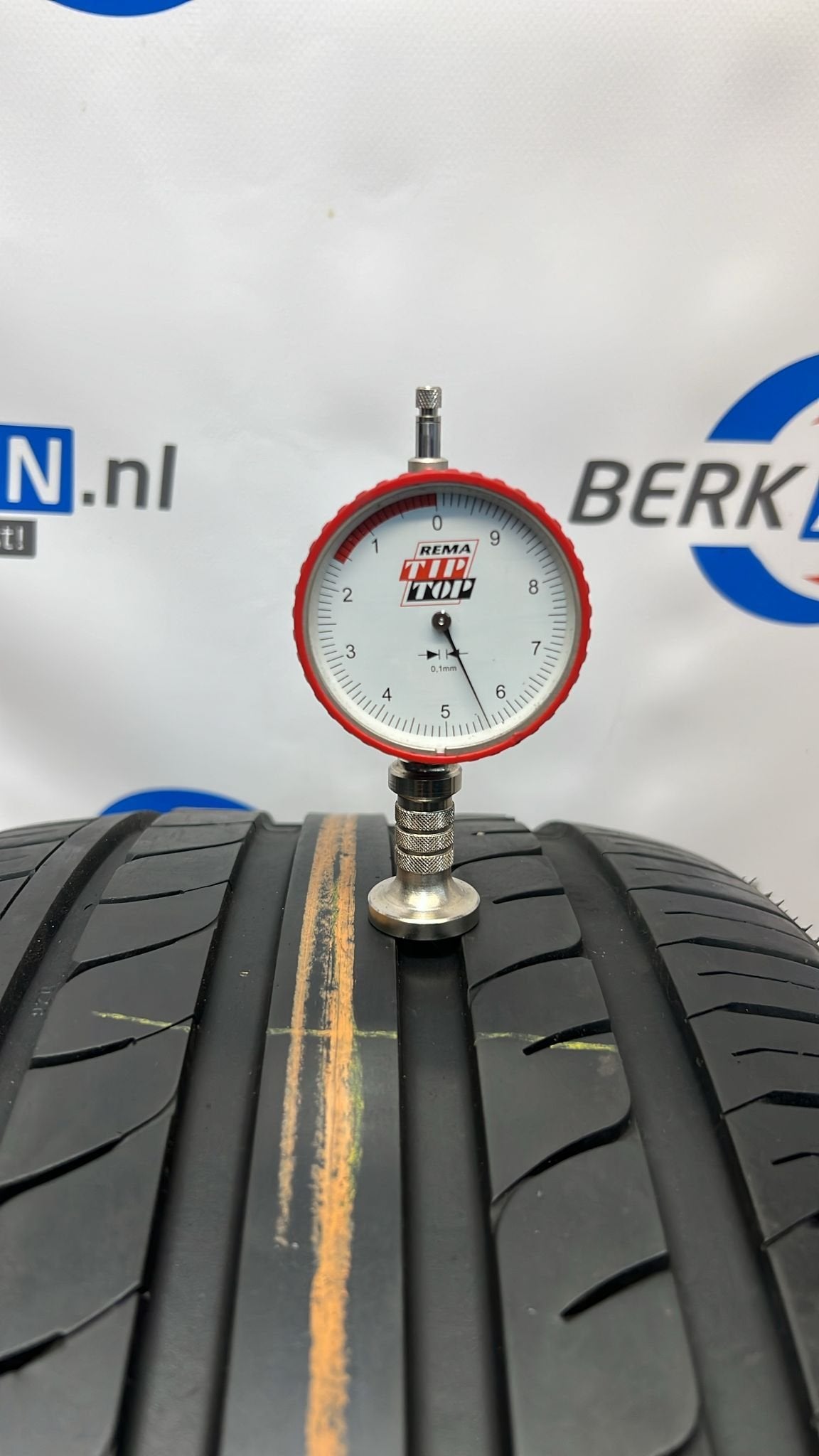 2x Goodride Sport SA-37 255/35 R20 97W 255/35/20 2553520 (pr, Gebruikt, 255 mm, -, -