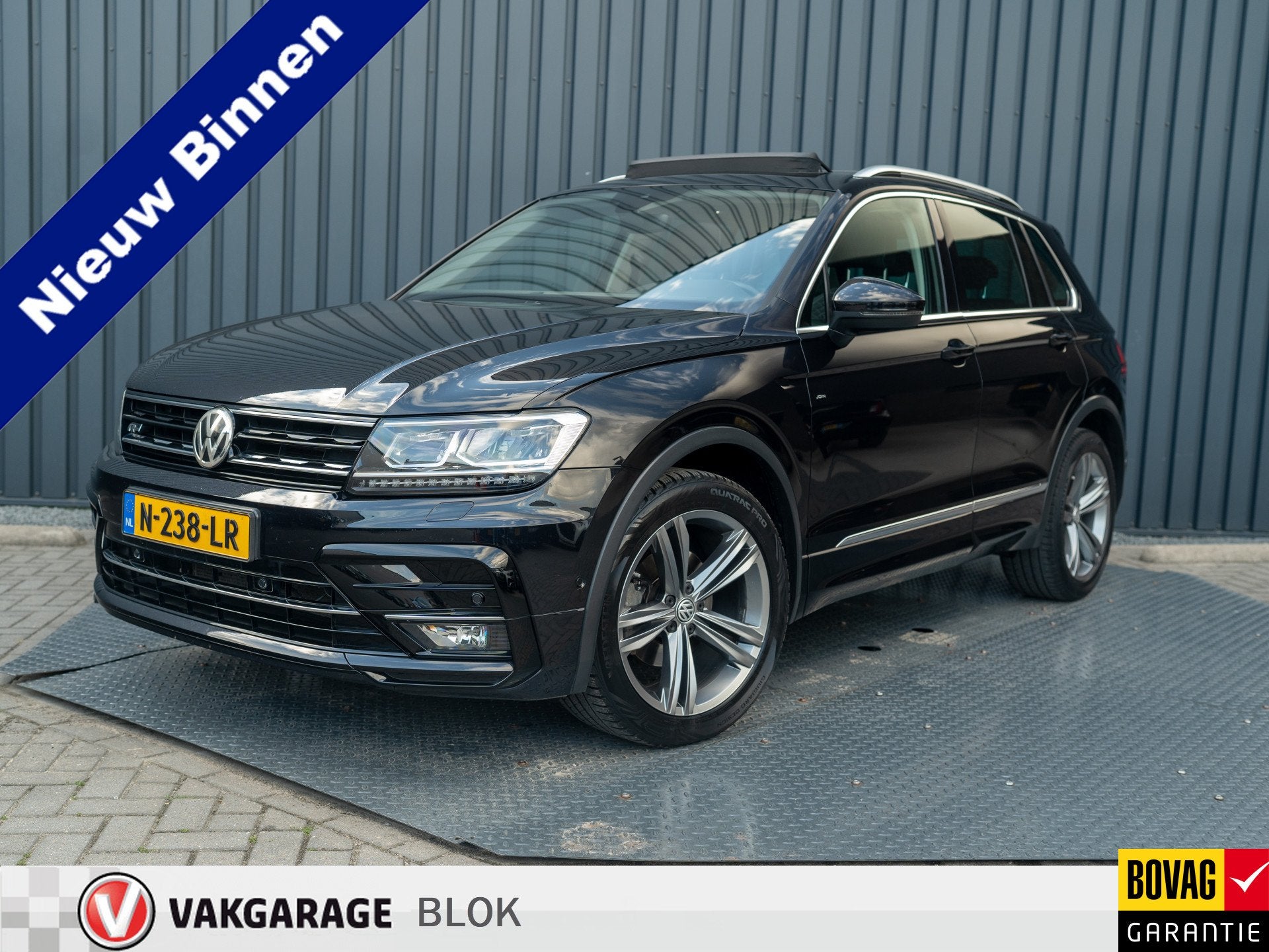 Volkswagen Tiguan 1.4 TSI ACT Highline Business R | Pano | T, 12 maanden, 4 cilinders, Zwart, SUV of Terreinwagen