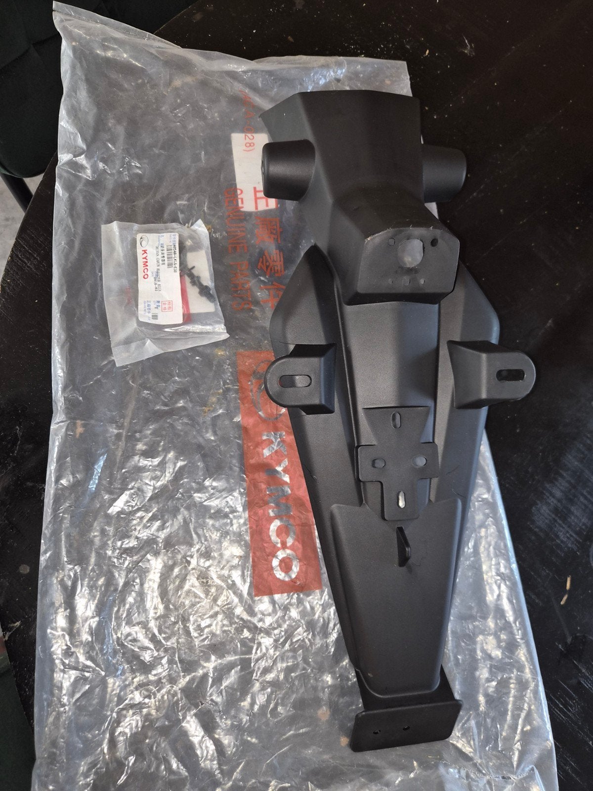 Nieuw origineel achterspatbord Kymco K-Pipe 50cc / 125cc, Fietsen en Brommers, Ophalen, Nieuw, Overige typen, Kymco