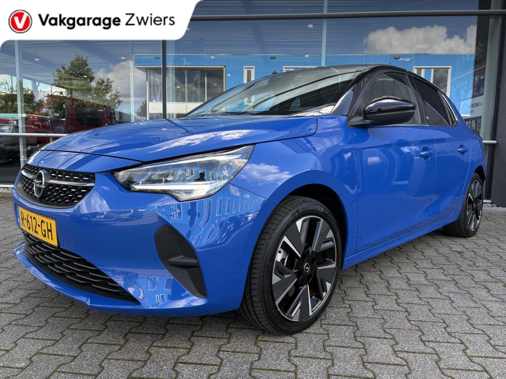 Opel Corsa-e Elegance 50 kWh Carplay|Navi|Stoelverw.|Wartmep, 136 pk, Gebruikt, Blauw, Origineel Nederlands