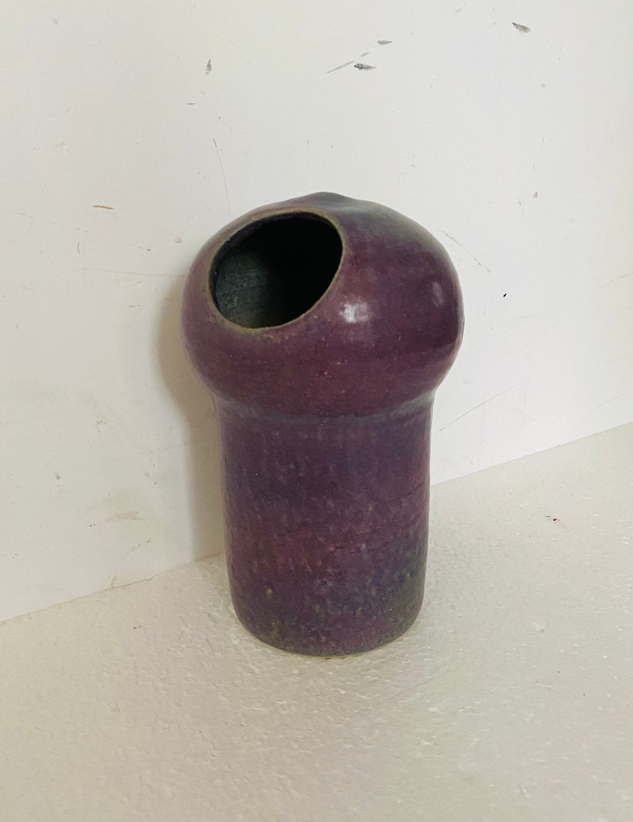 Gubbels Helden paars keramiek vaas , jaren 70, Verzamelen, Retro, Ophalen of Verzenden, Huis en Inrichting