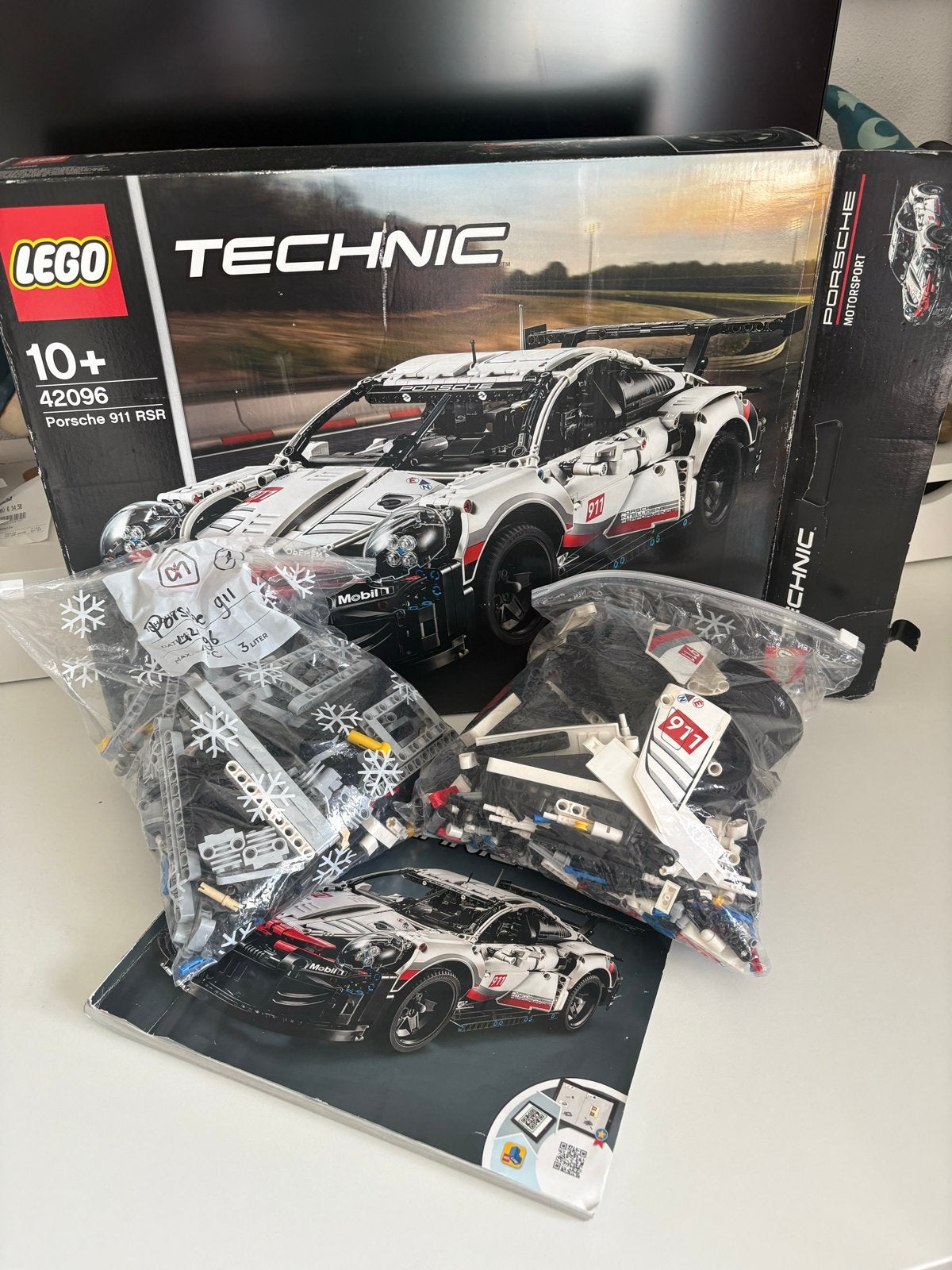 Lego Technic Porsche 911 RSR (42096), Ophalen of Verzenden, Gebruikt