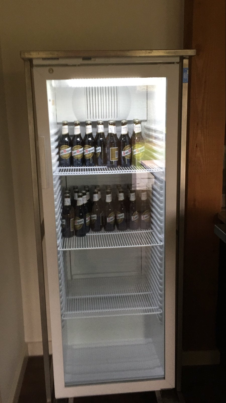 Te huur koelkast 350l of 500l glas of dichte deur €40/€45, Hobby en Vrije tijd, Feestartikelen | Verhuur, Ophalen, Gebruikt, Overige