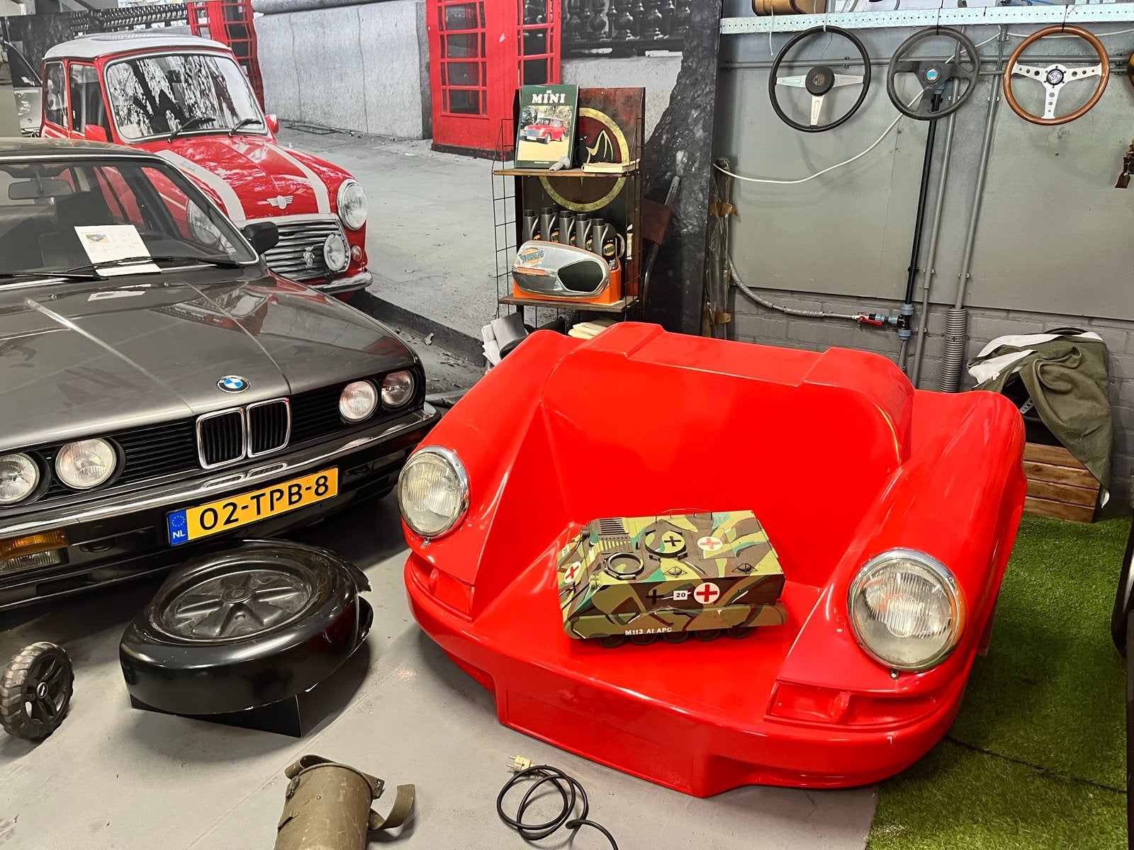 Porsche 911 Bank met Fuchs Wielen - Nieuw, Ophalen