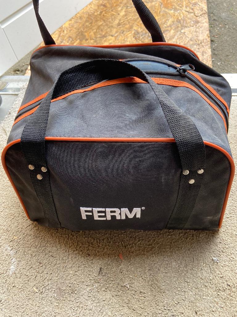 Ferm sleuvenfrees, Ophalen, Zo goed als nieuw
