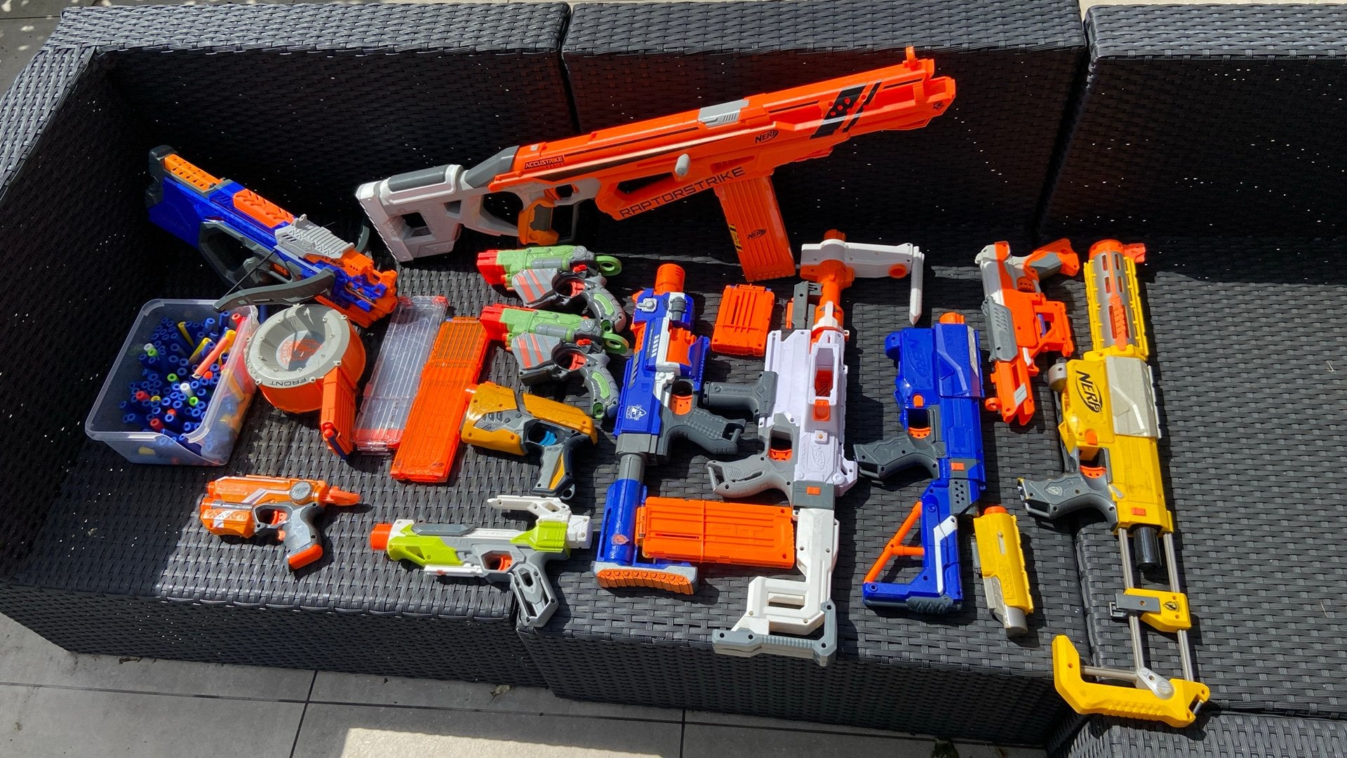 Nerf raptorstrike en meer, Ophalen