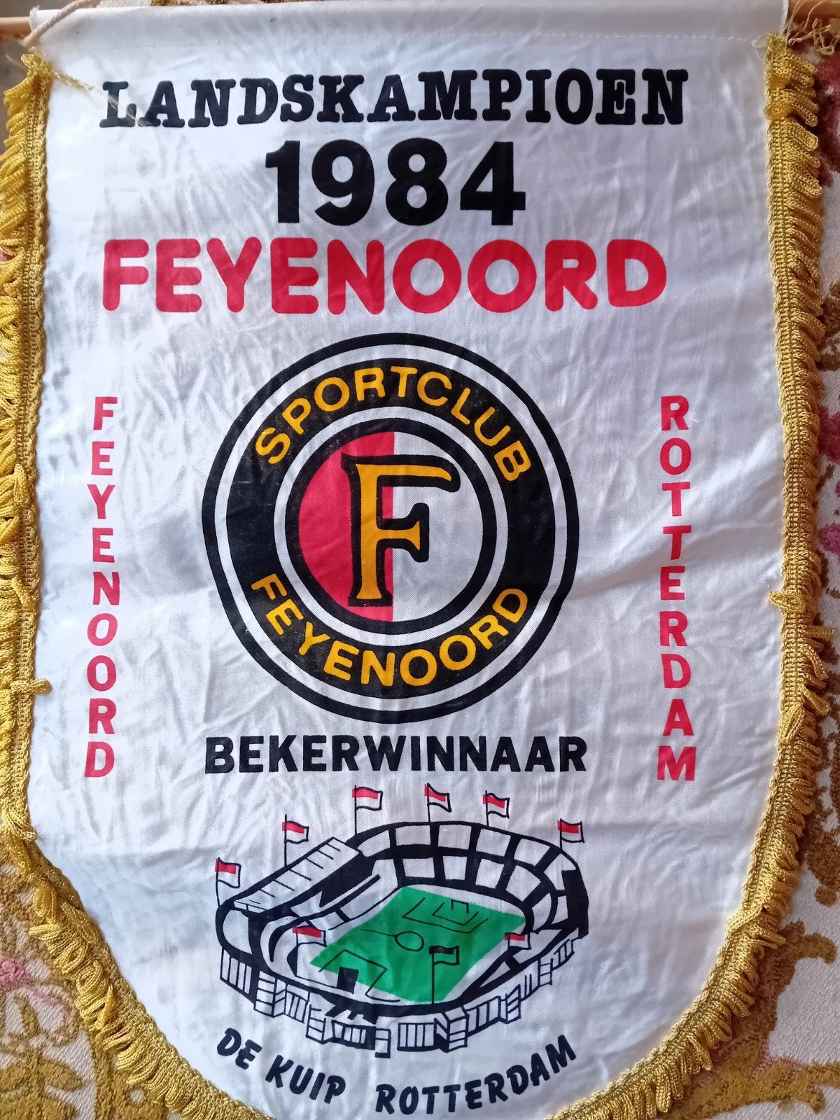 Vaantje Feyenoord. 1984., Ophalen, Feyenoord, Vaantje of Sjaal