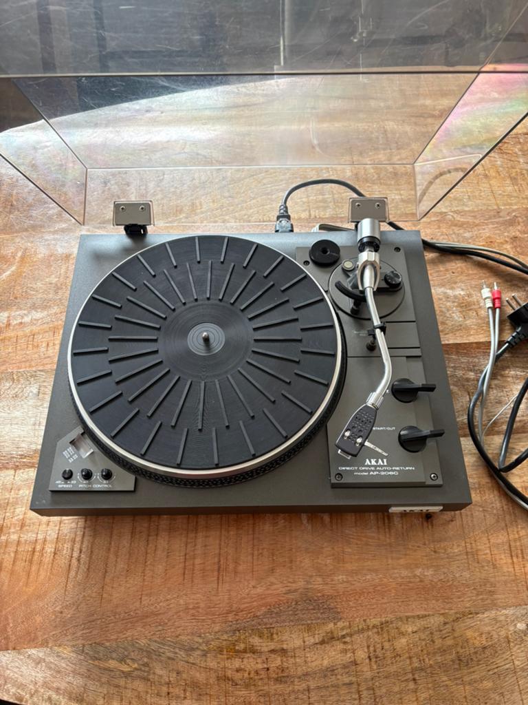 Akai AP-206C Direct Drive Platenspeler, Audio, Tv en Foto, Platenspelers, Automatisch, Ophalen of Verzenden, Zo goed als nieuw