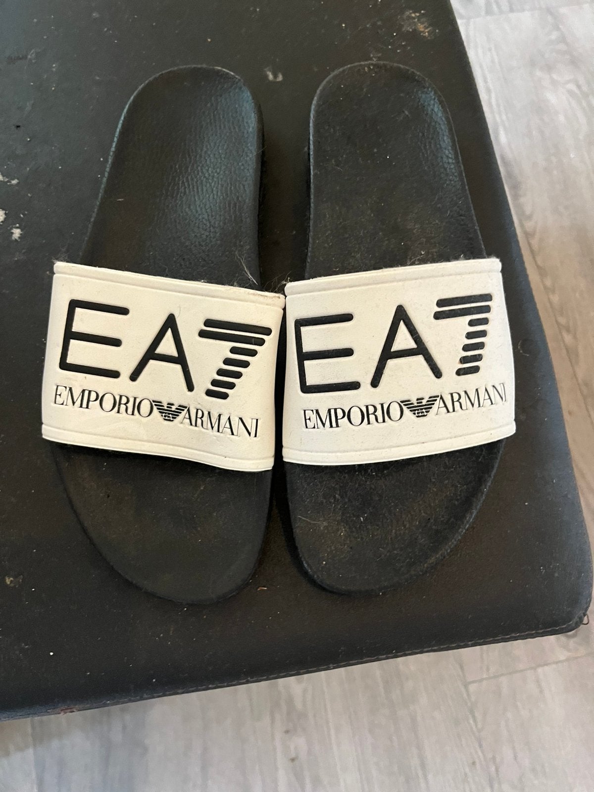 Armani EA7 slippers, Ophalen of Verzenden, Overige maten, Zwart