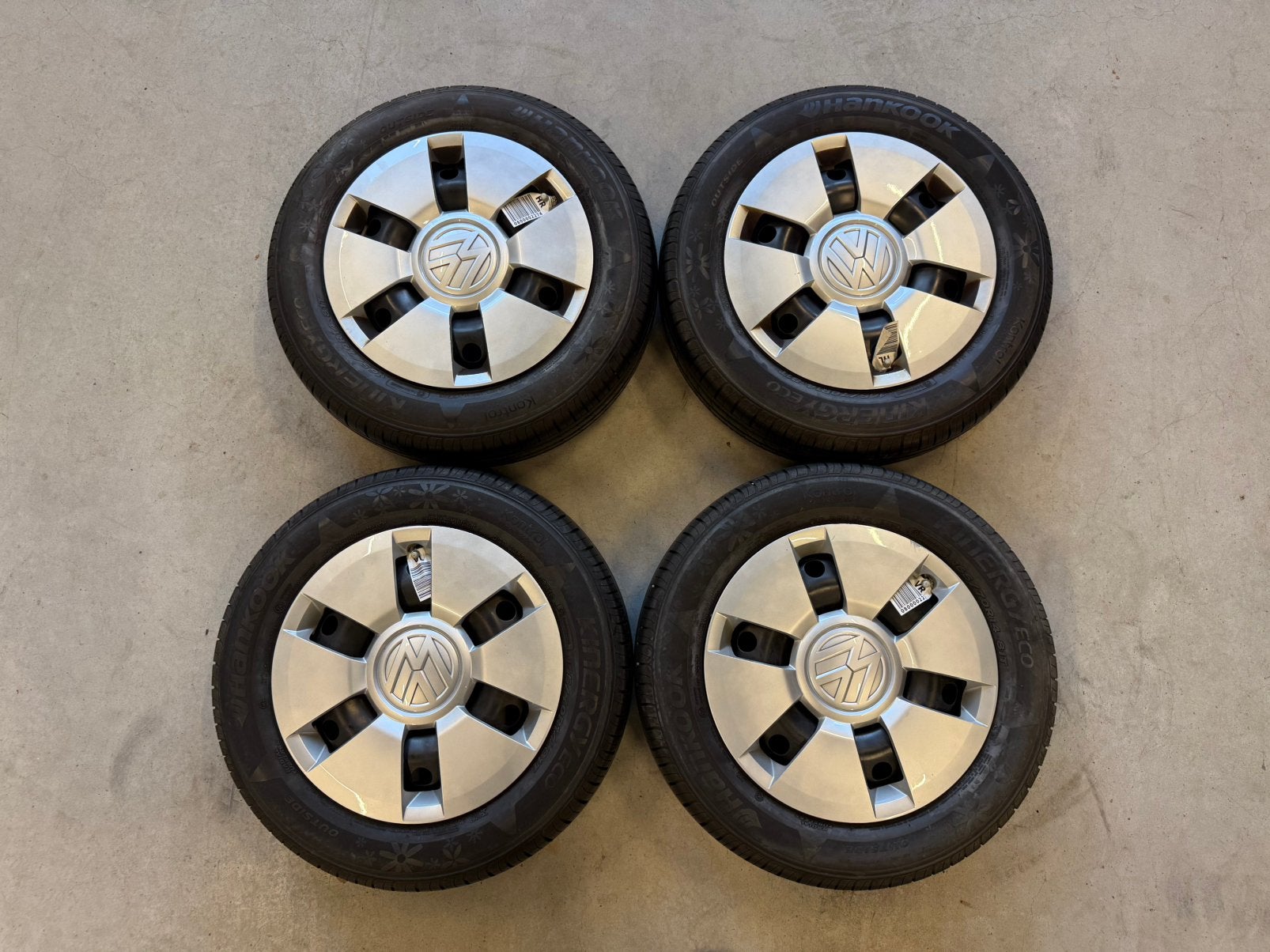 Setje Volkswagen Up! Velgen + Hankook Zomerbanden 165/70R14, Ophalen, 14 inch, Gebruikt, Banden en Velgen