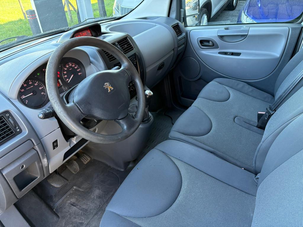 Peugeot Expert 227 1.6 HDI L1H1 Profit+96.847 Km, Auto's, Bestelauto's, Voorwielaandrijving, Euro 5, Gebruikt, Zwart