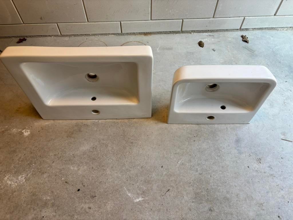 2 Villeroy & Boch wastafels, Huis en Inrichting, Badkamer | Badkamermeubels, Ophalen, 50 tot 100 cm, Zo goed als nieuw, Minder dan 100 cm